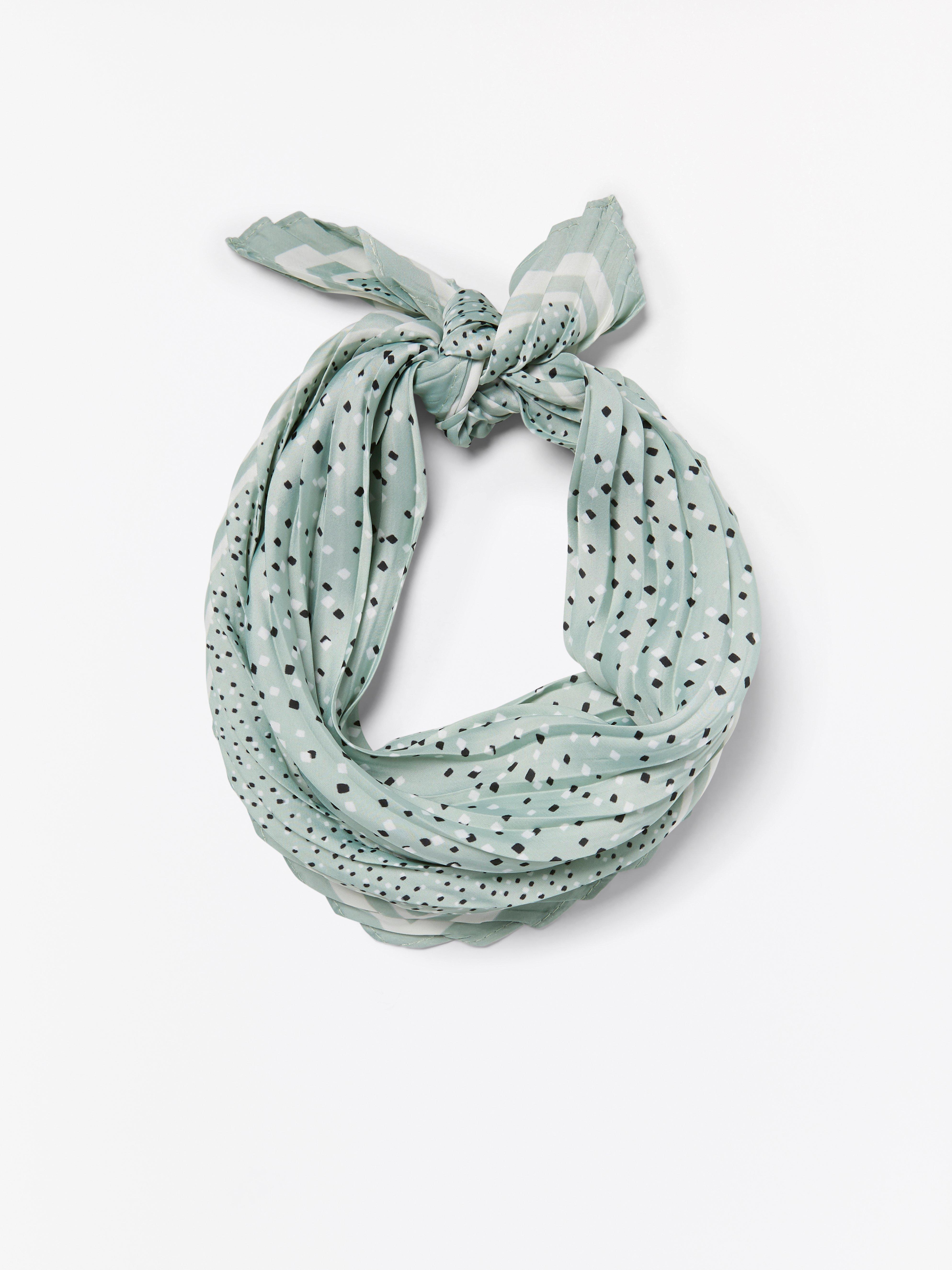 Scarf - Womens Wear - Green