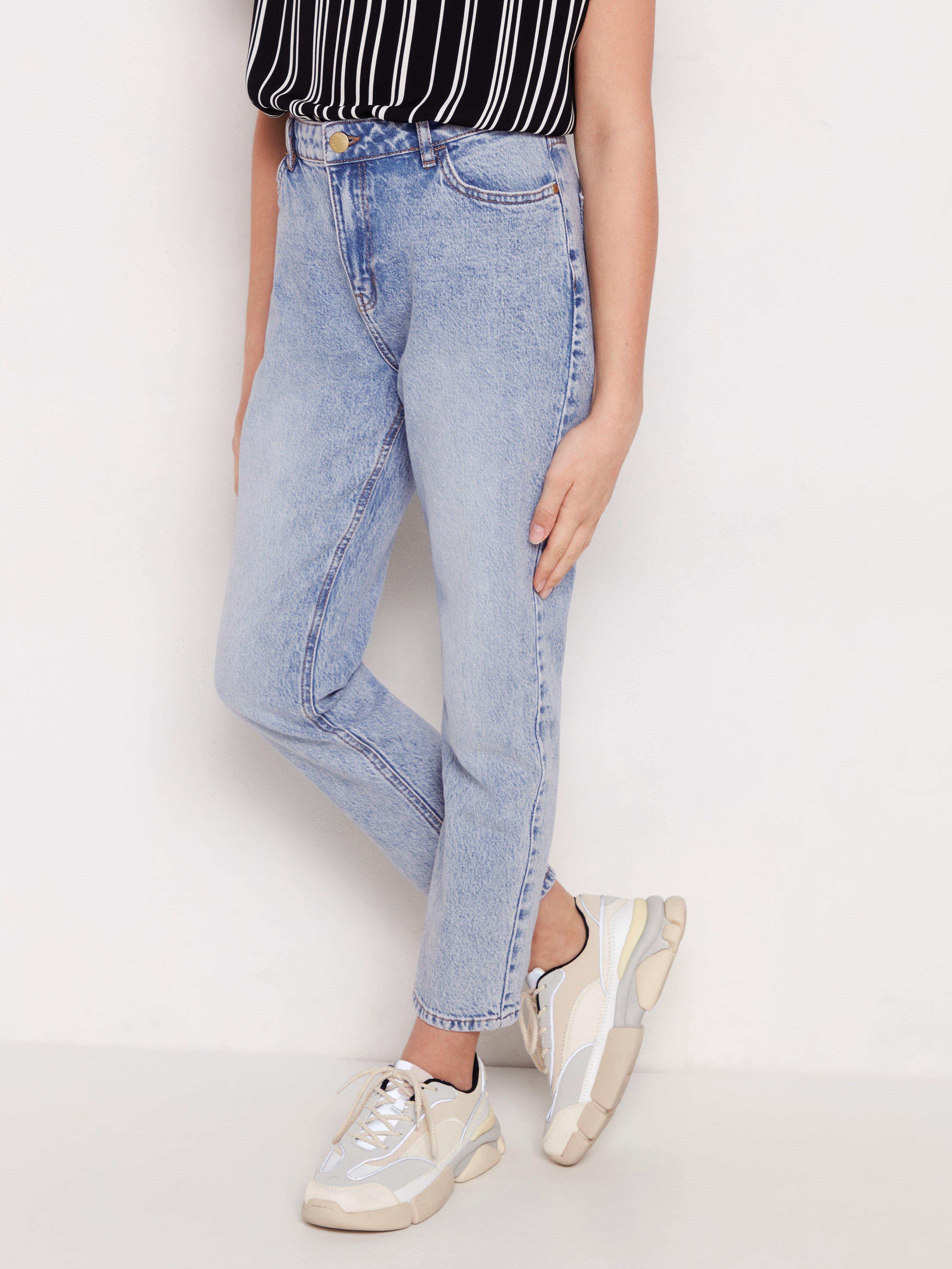 narrow fit plimsolls