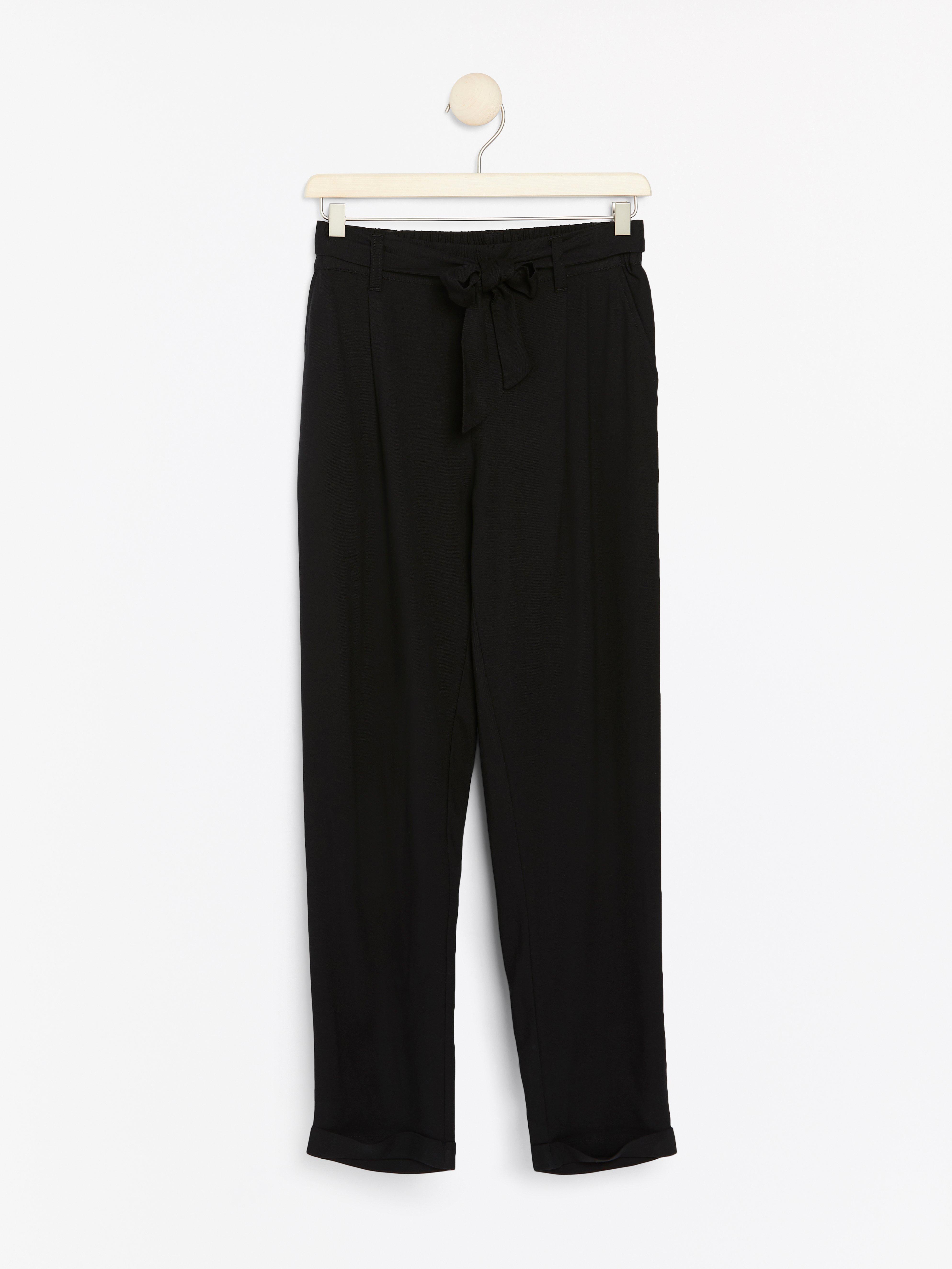 black loose trousers