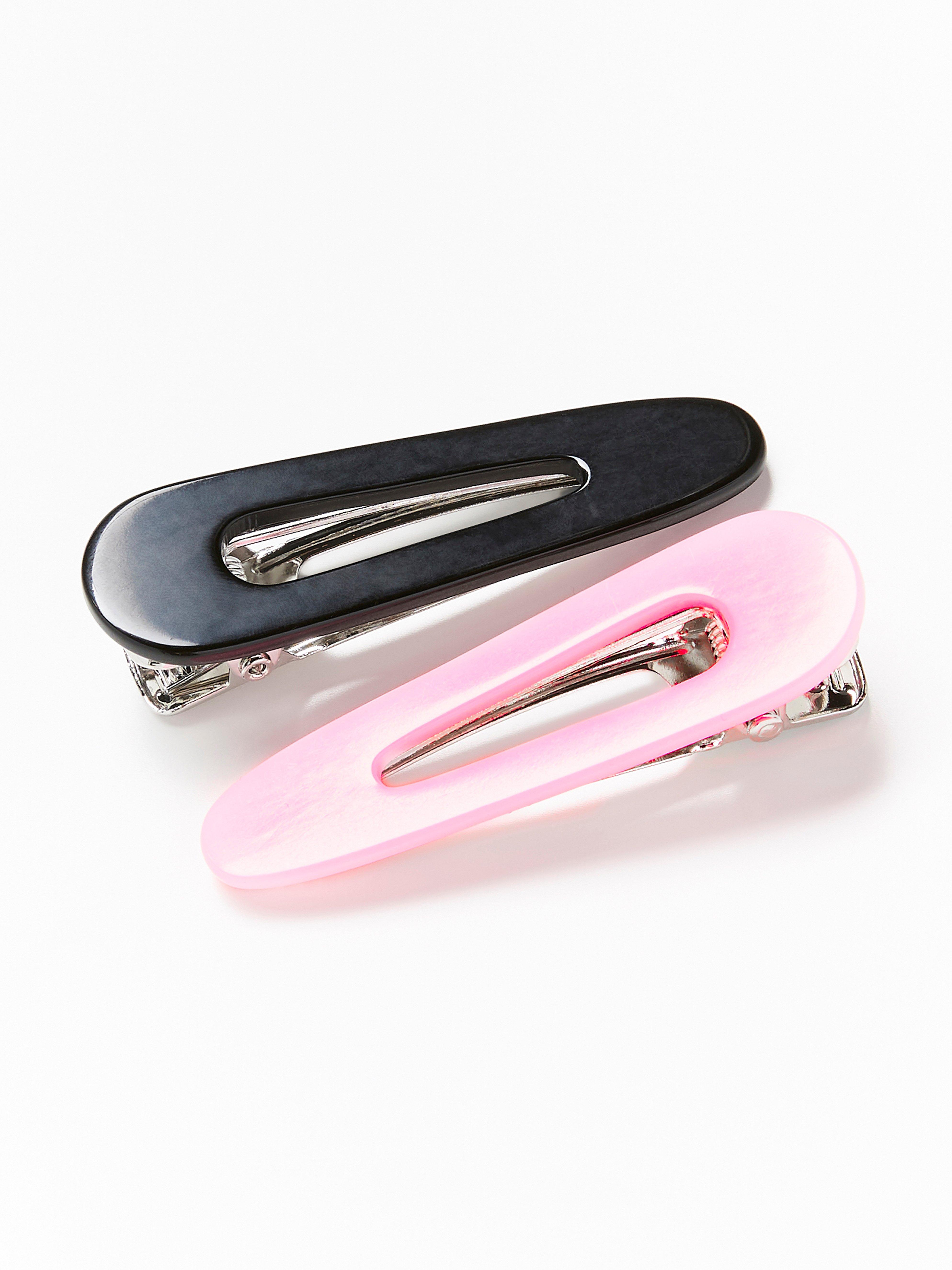 plastic hair clips