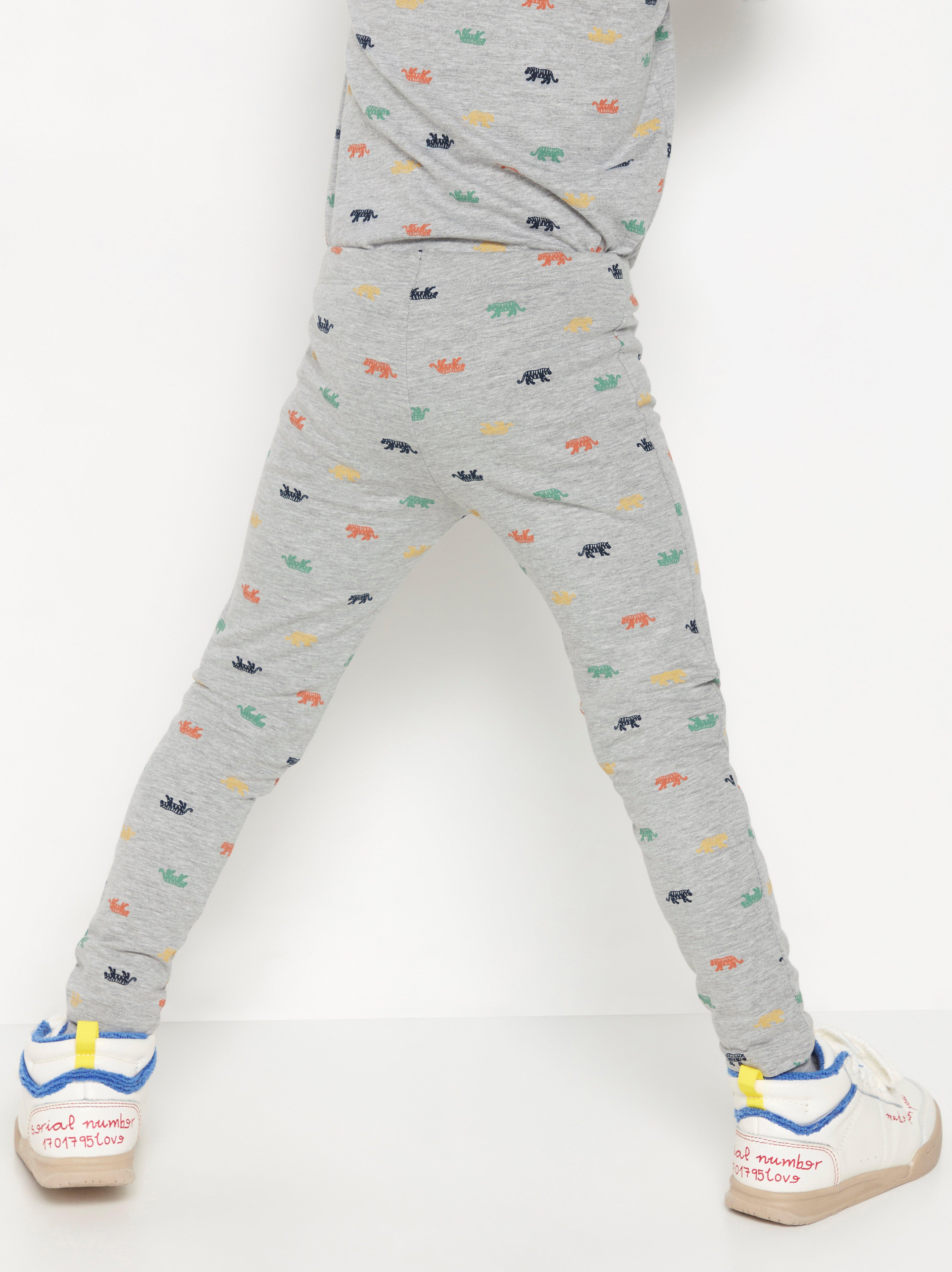 grey patterned leggings