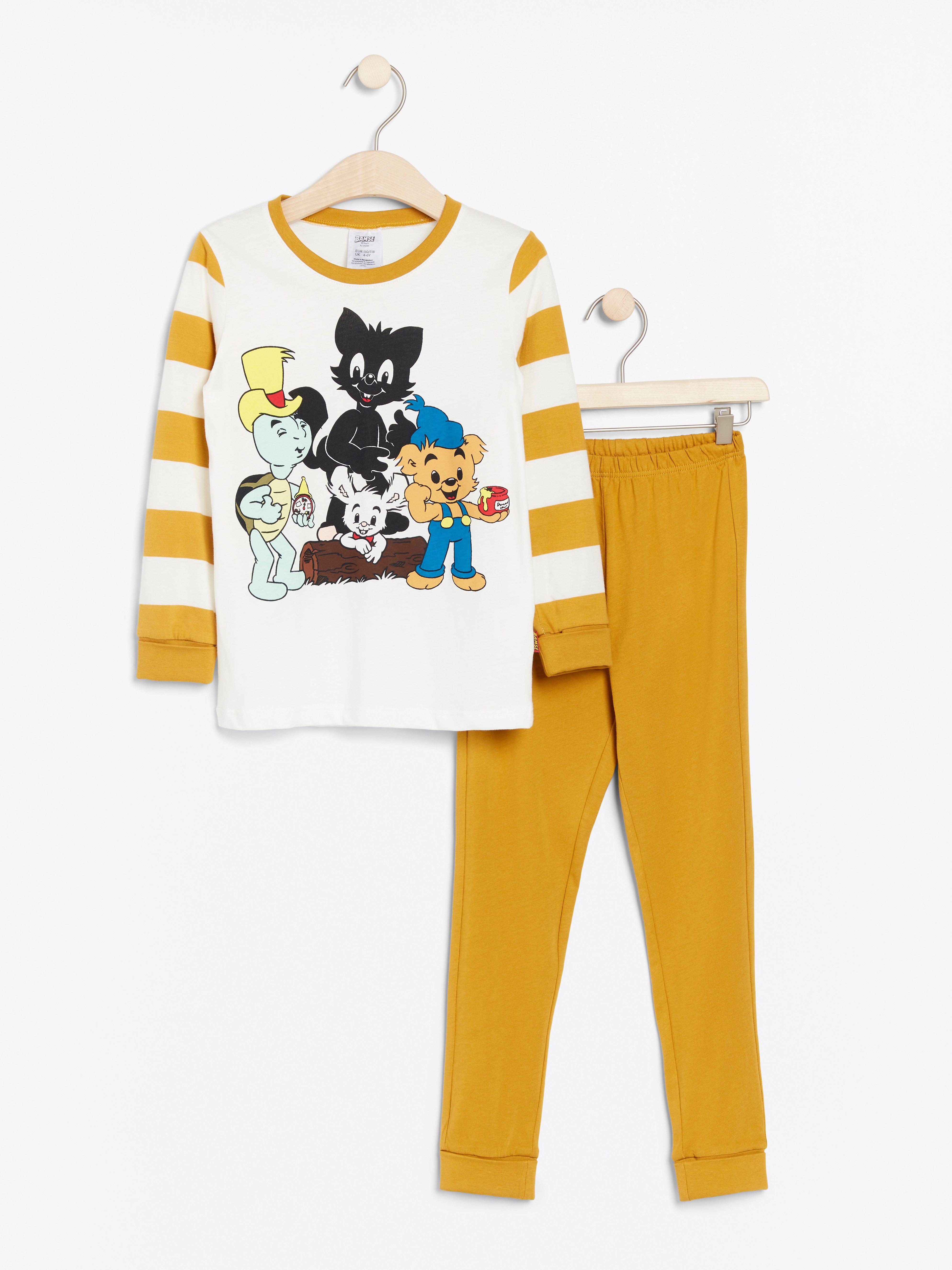 Pyjamas med Bamse-tryck