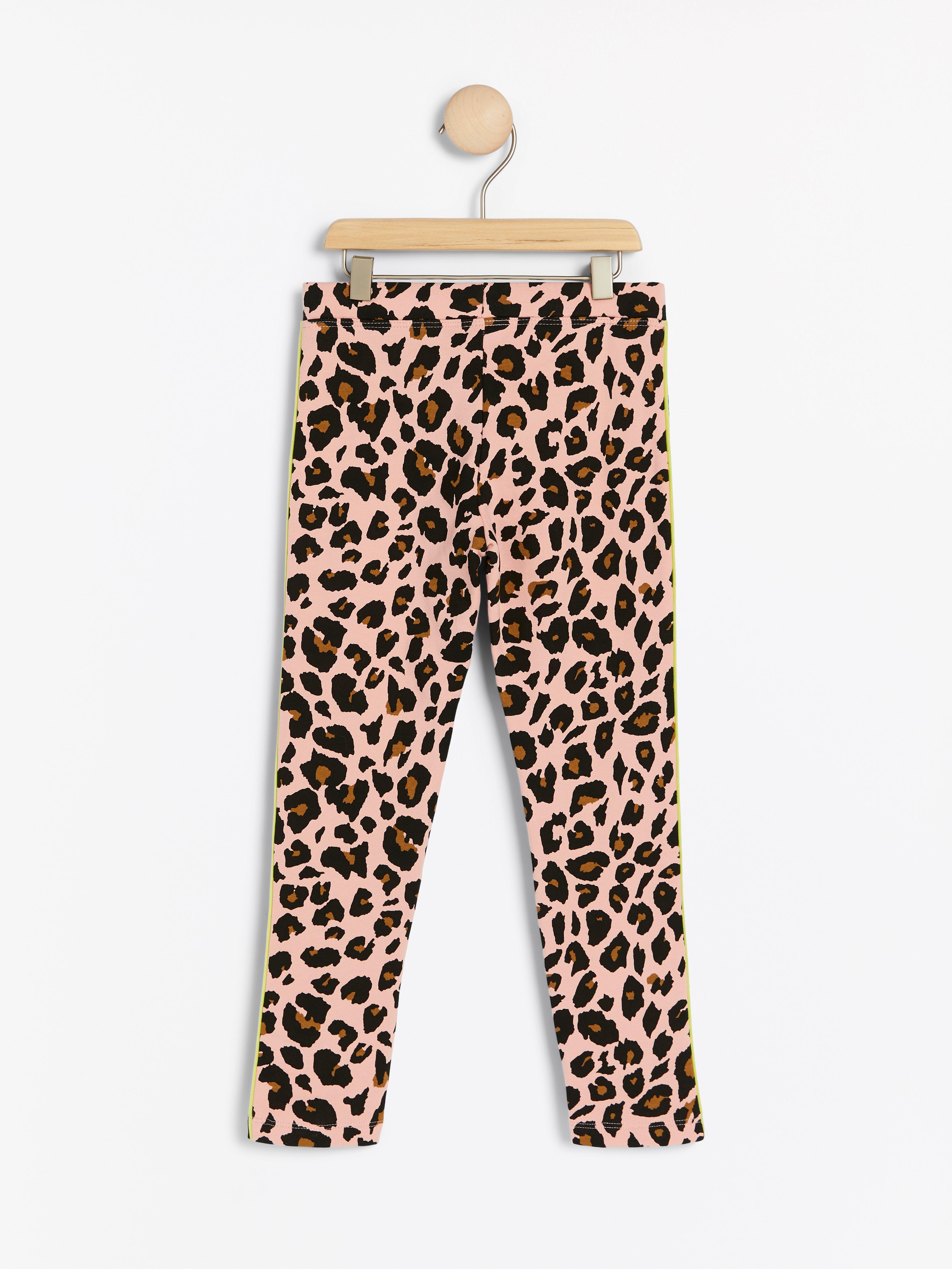 pink patterned leggings