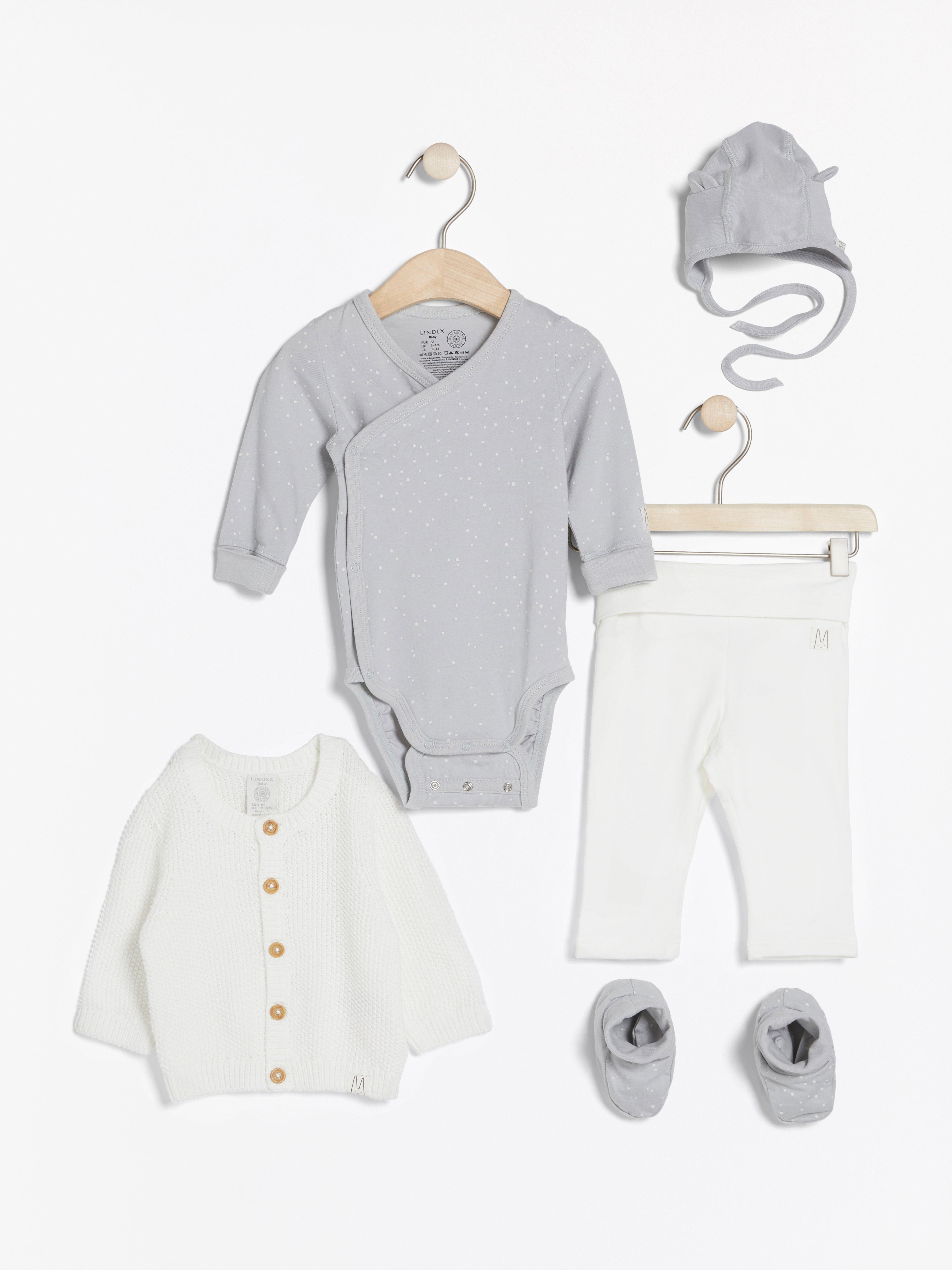 baby starter kit clothes
