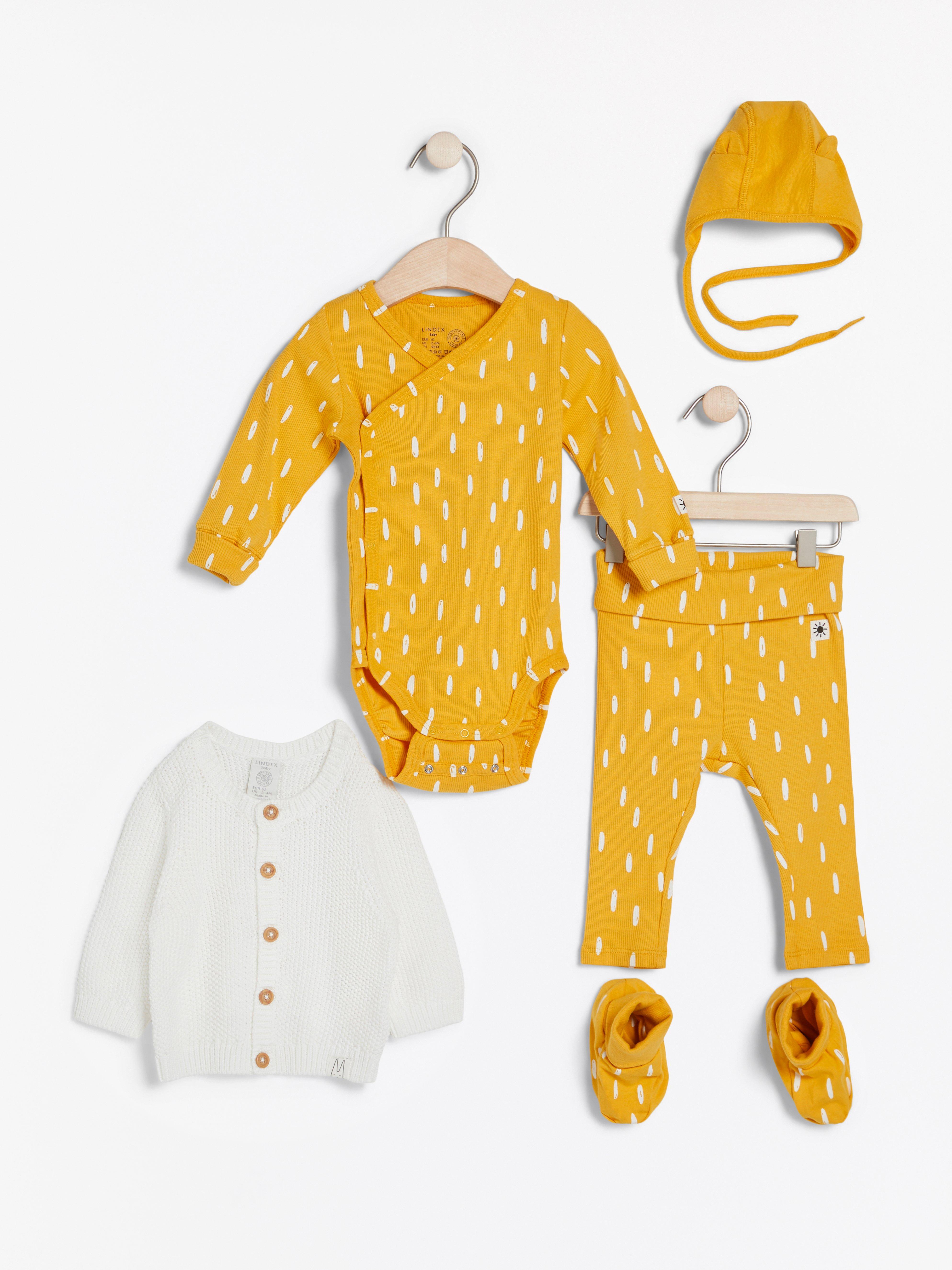 baby starter kit clothes