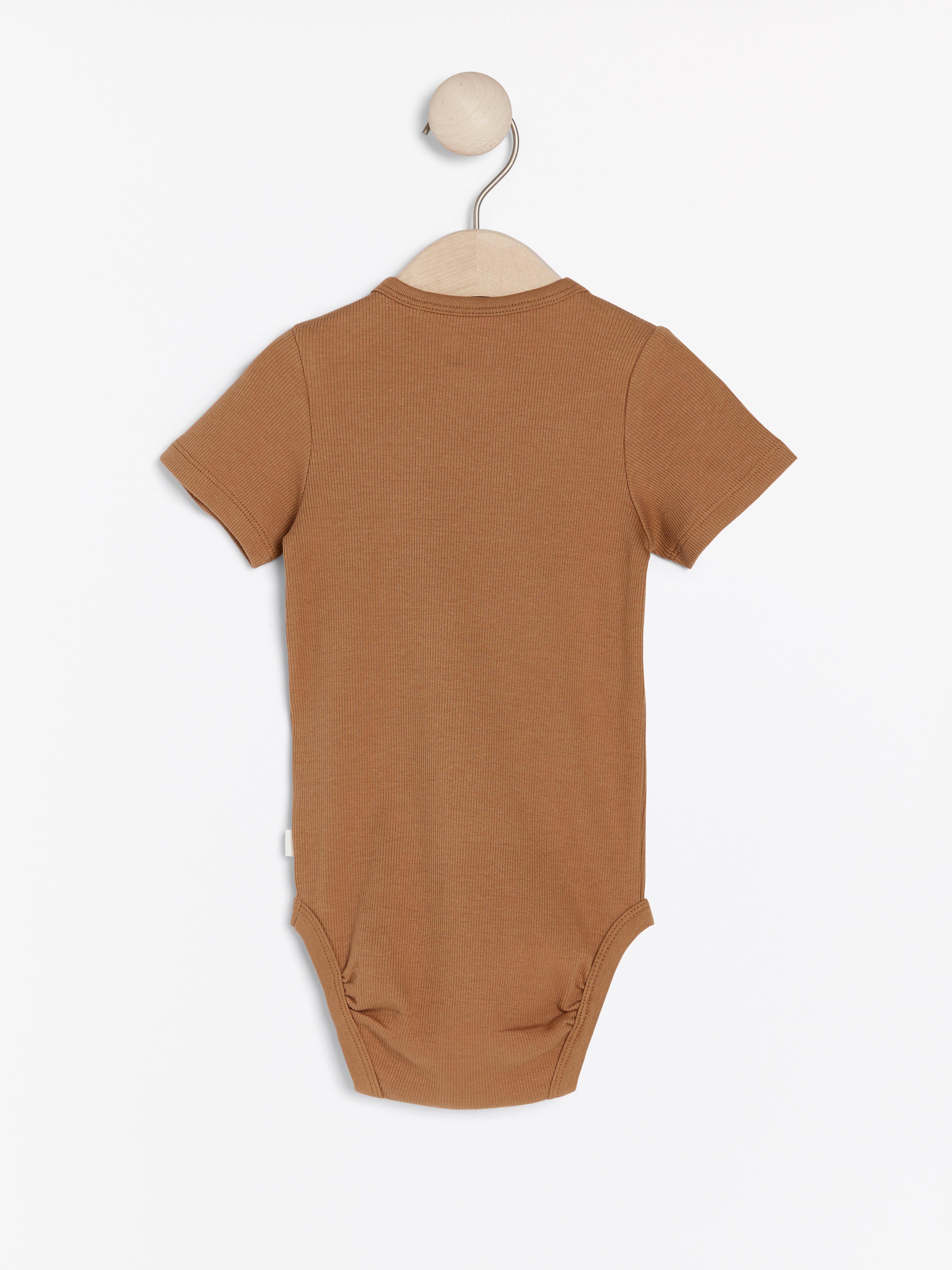 Body - Barn - Brun