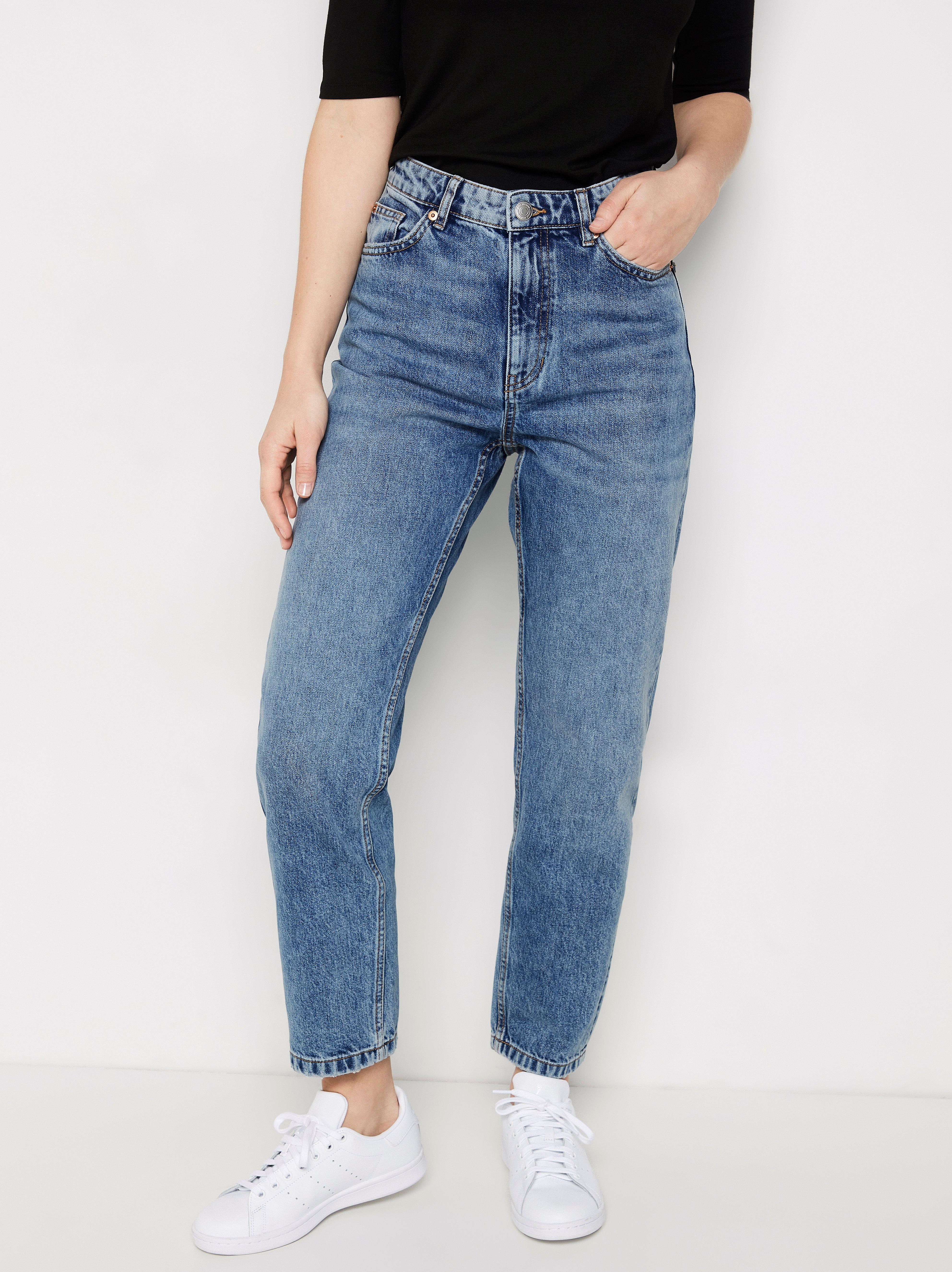 cropped blue jeans