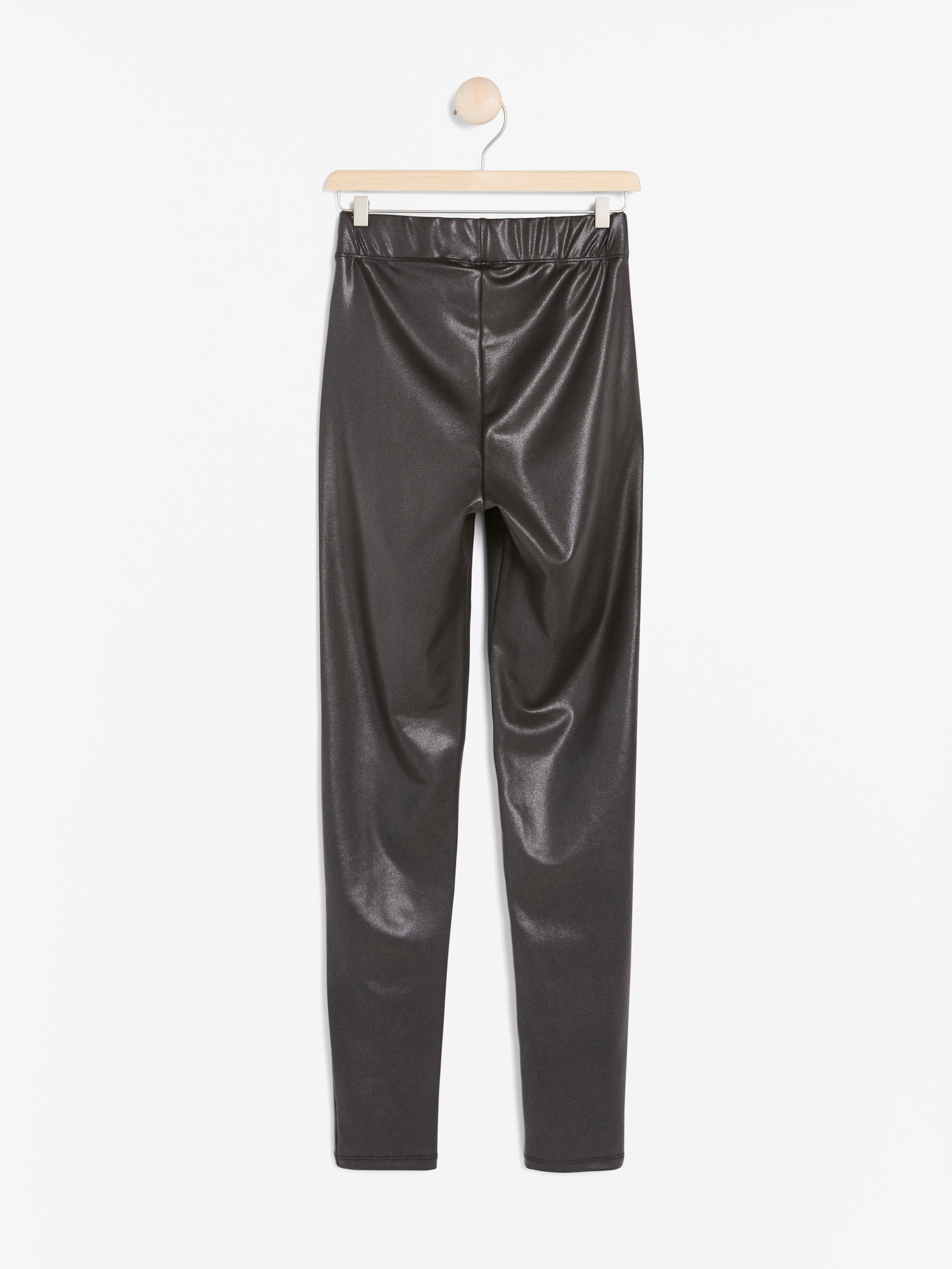 Leggings - Womens Wear - Black