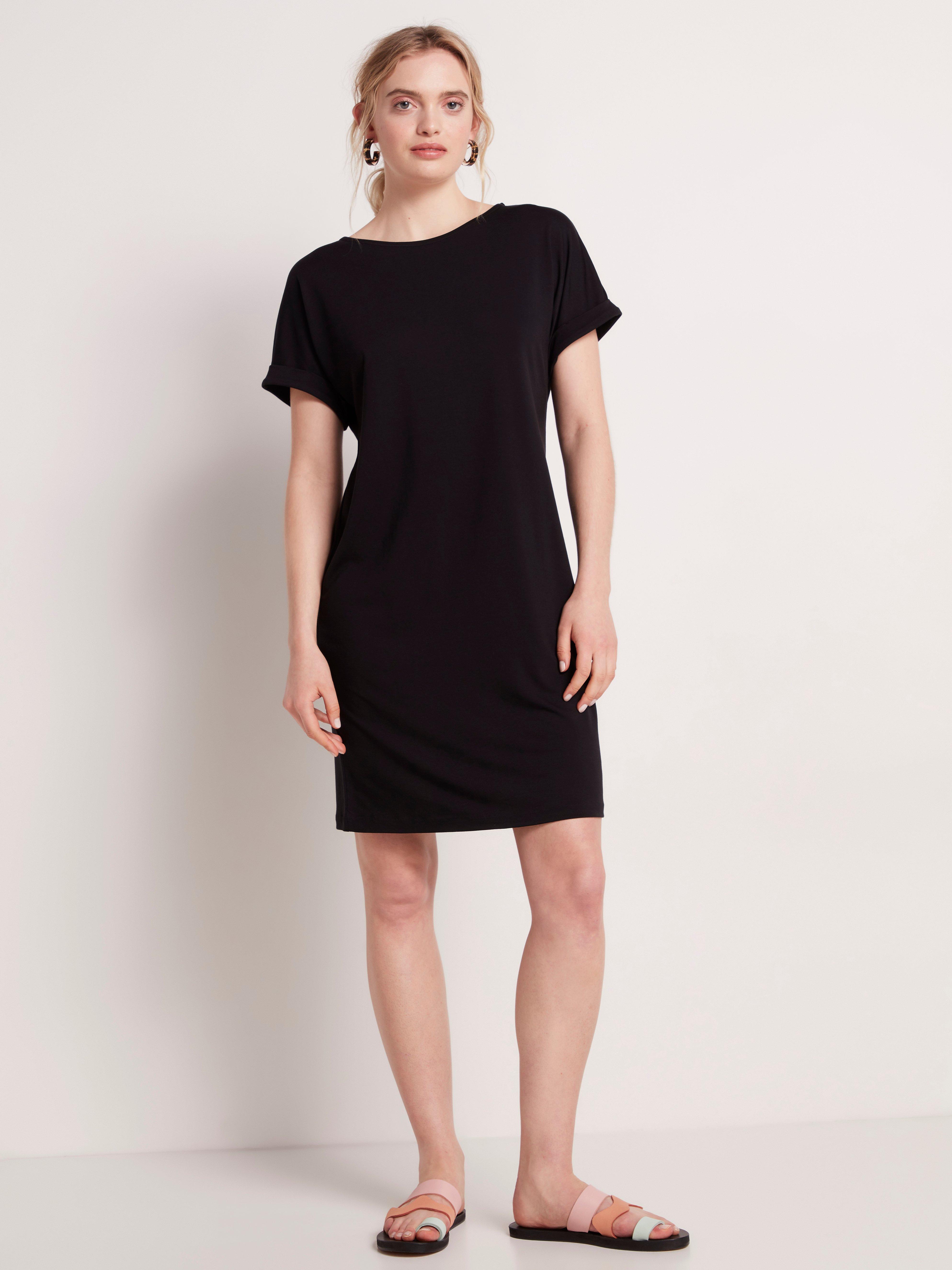 shirt dress with sleeves