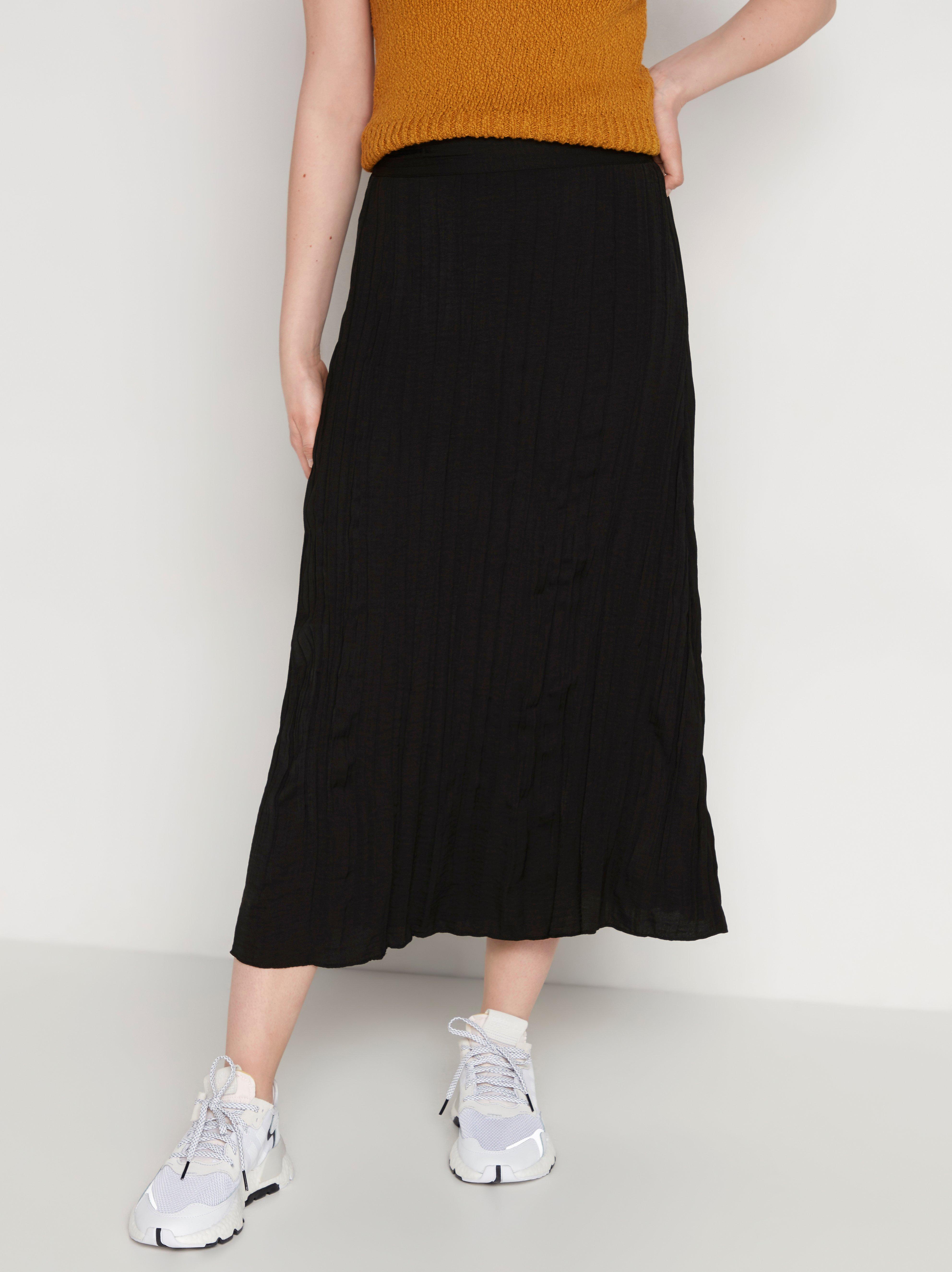 skirt pleated
