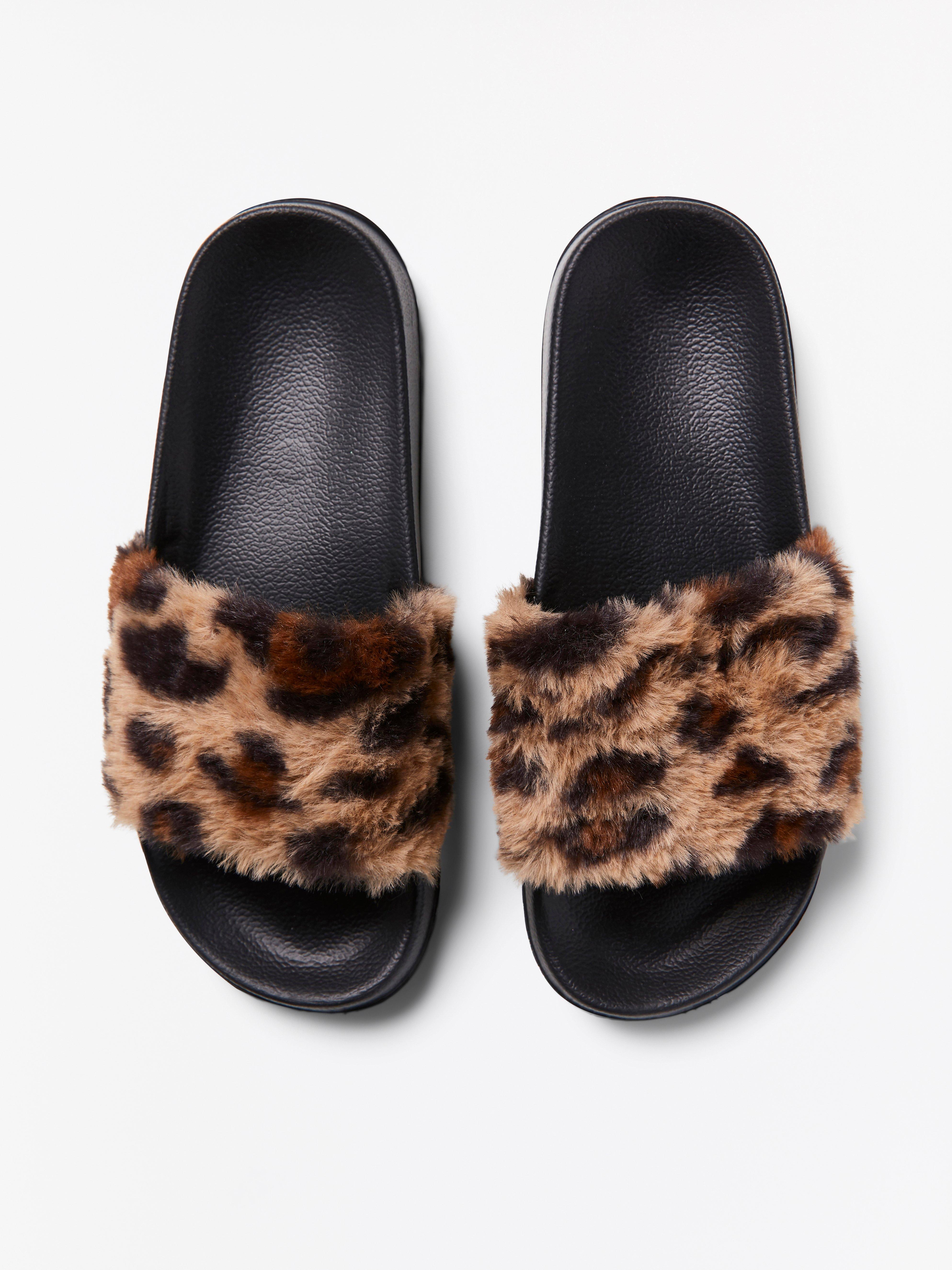 fake fur sandals