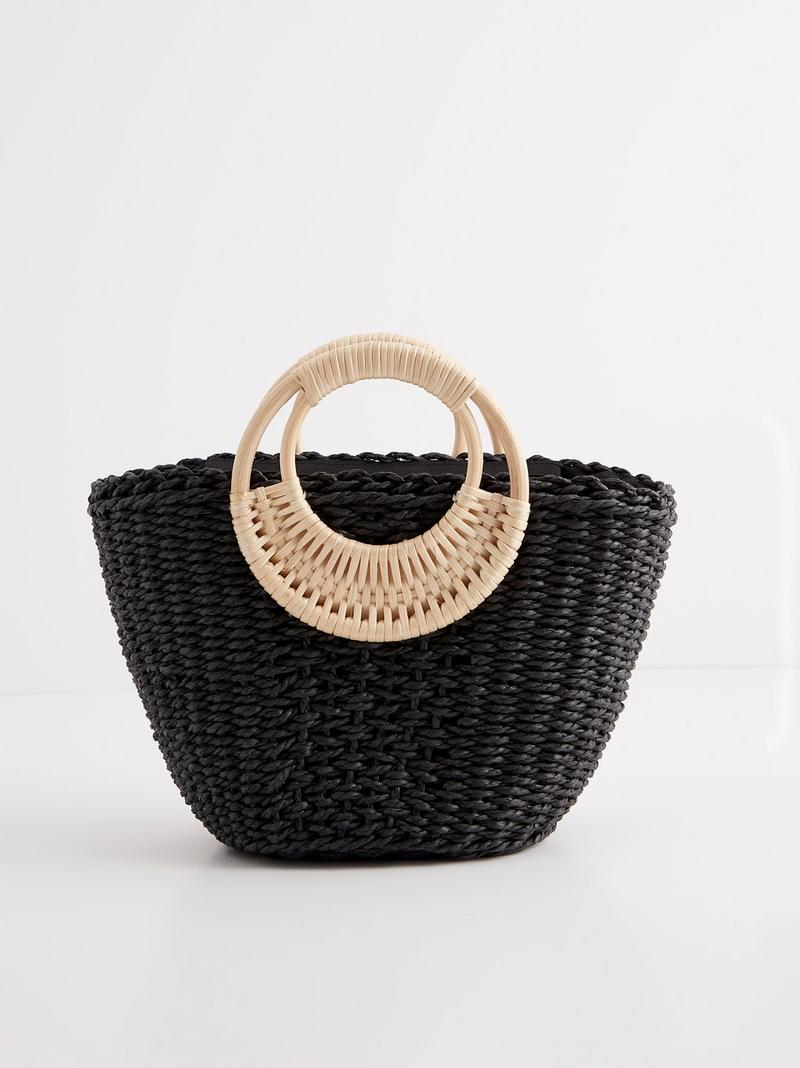 Lighten Your Load with a Small Straw Purse for Your Essentials
