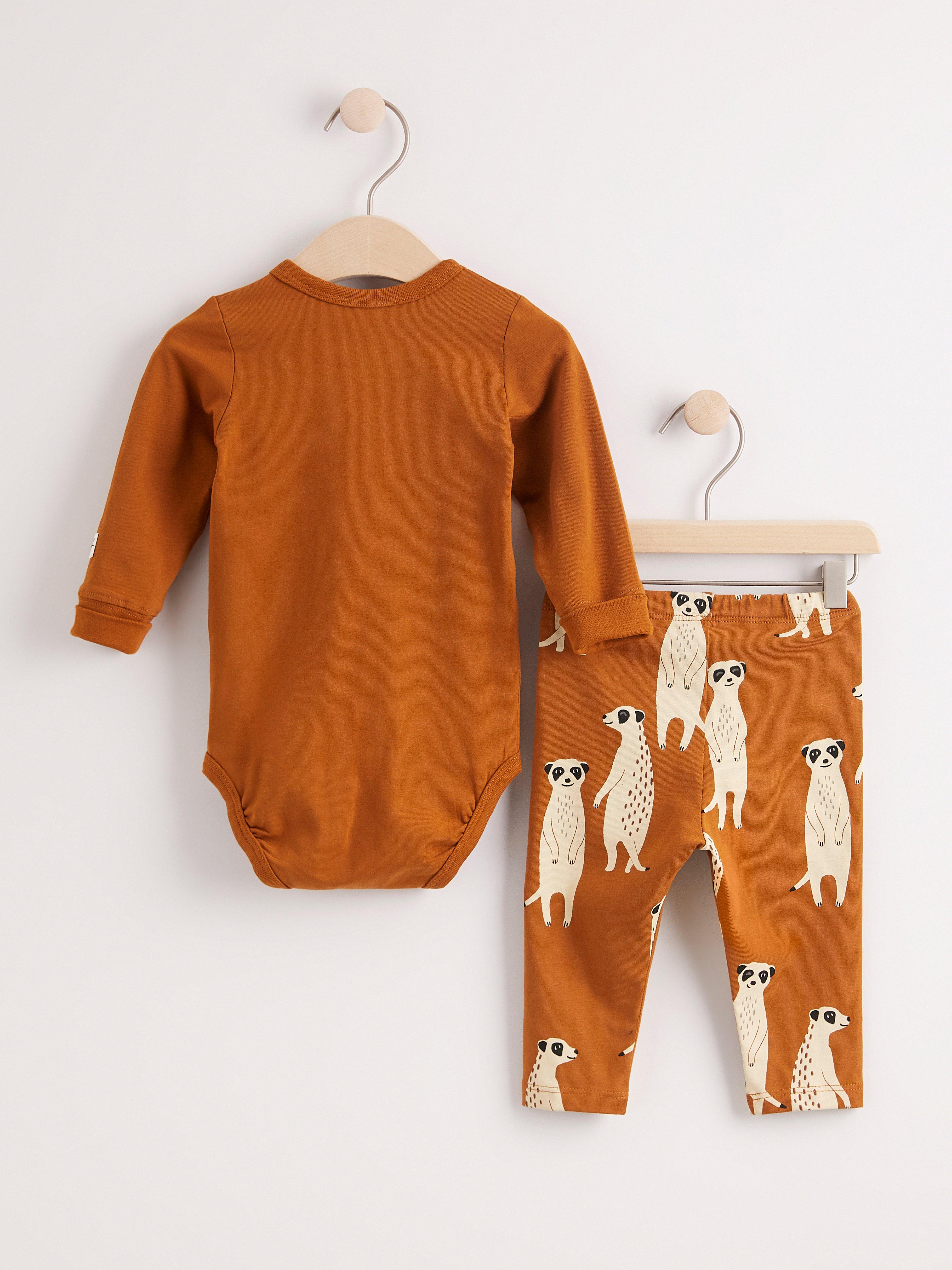 Set - Barn - Brun