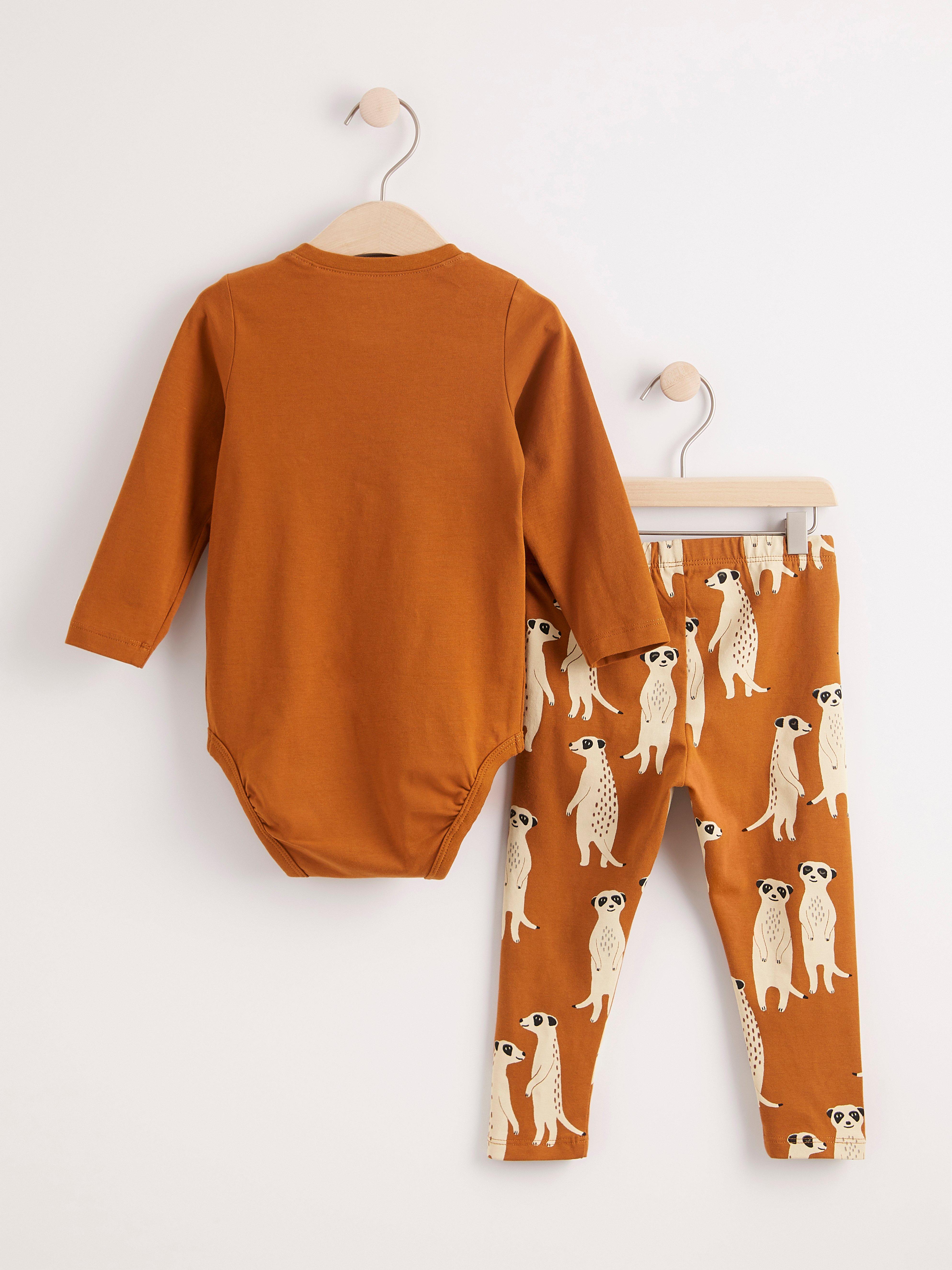Set - Barn - Brun