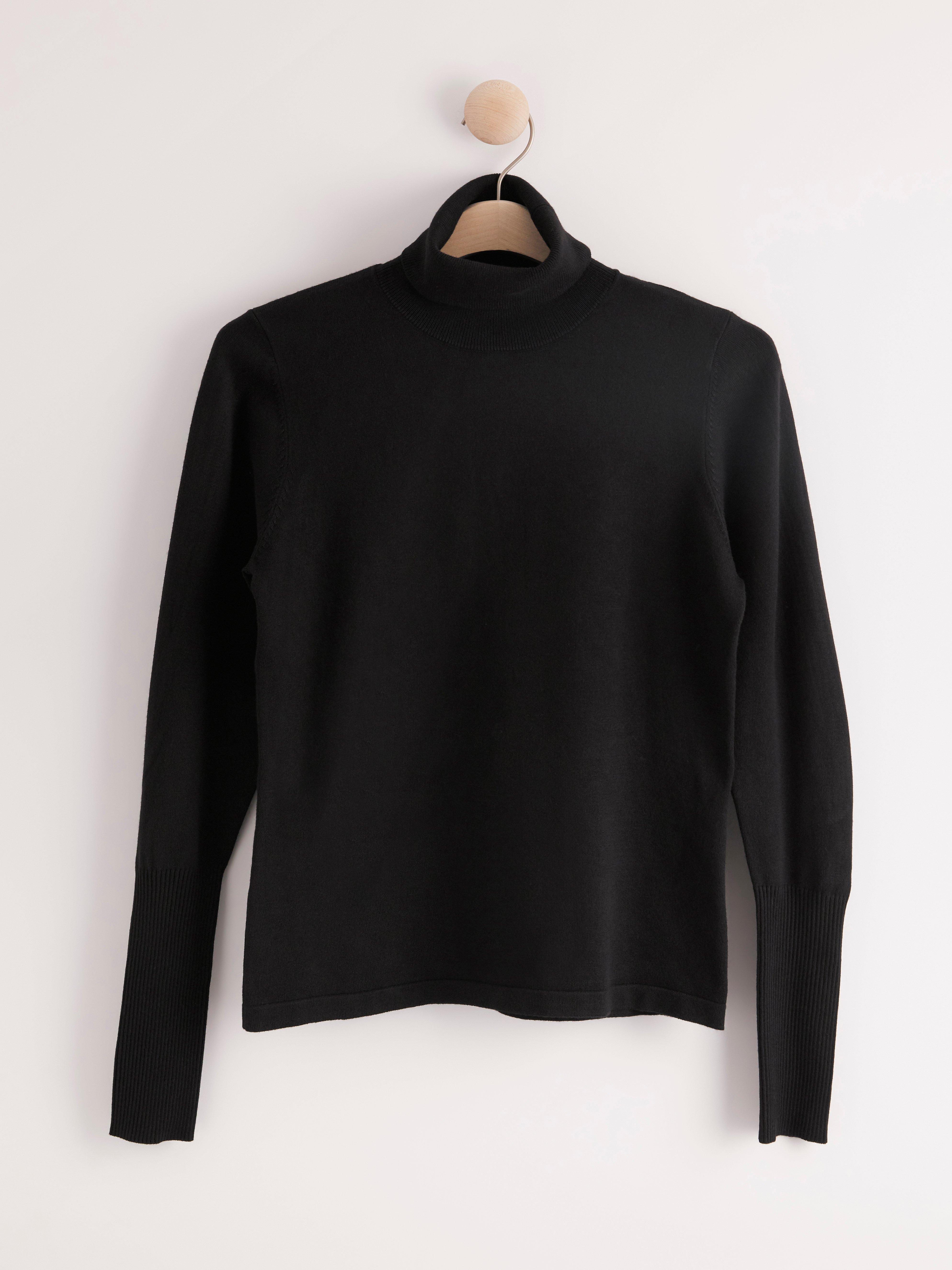 black fine knit jumper