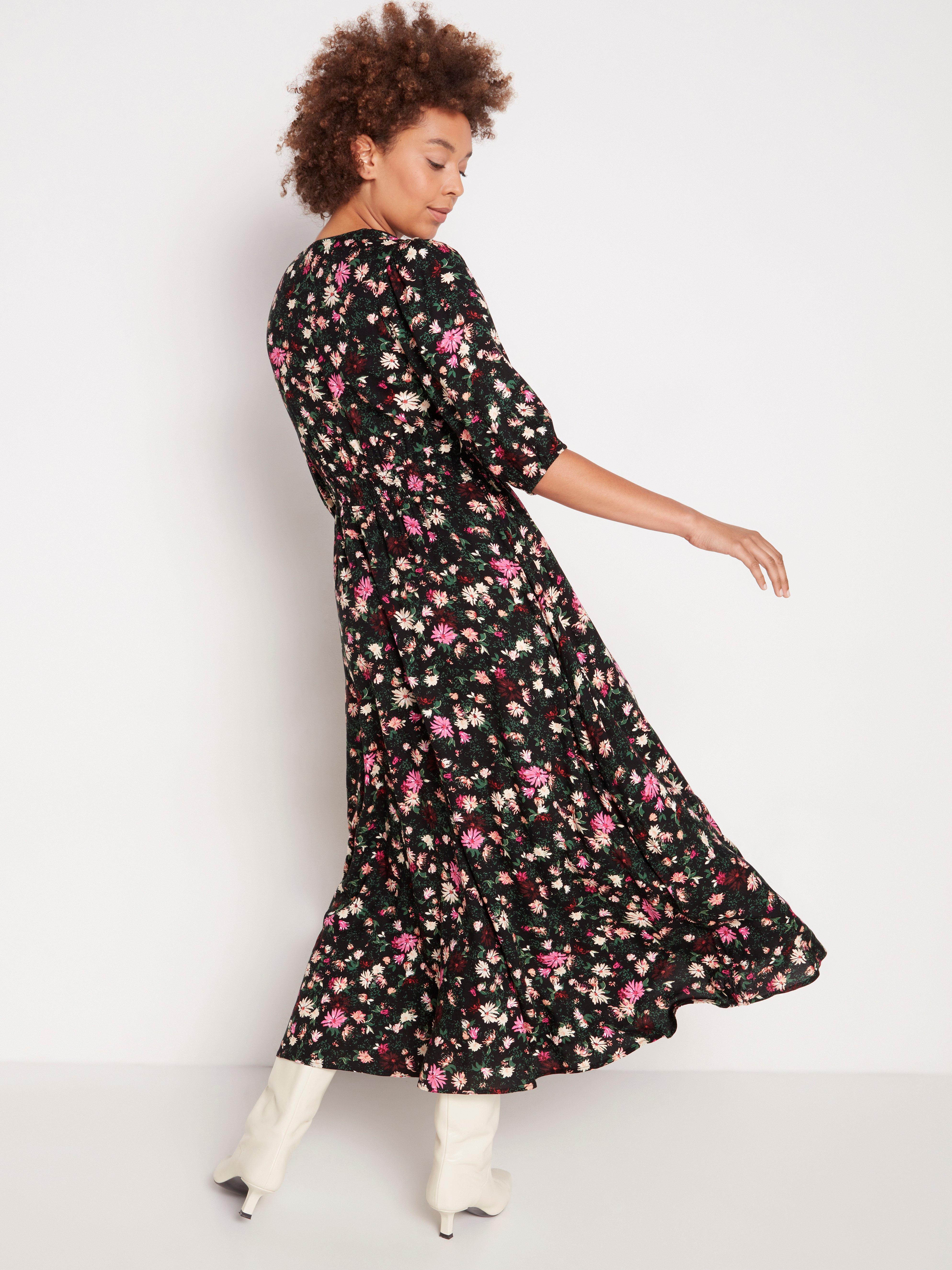 black floral maxi dress with sleeves