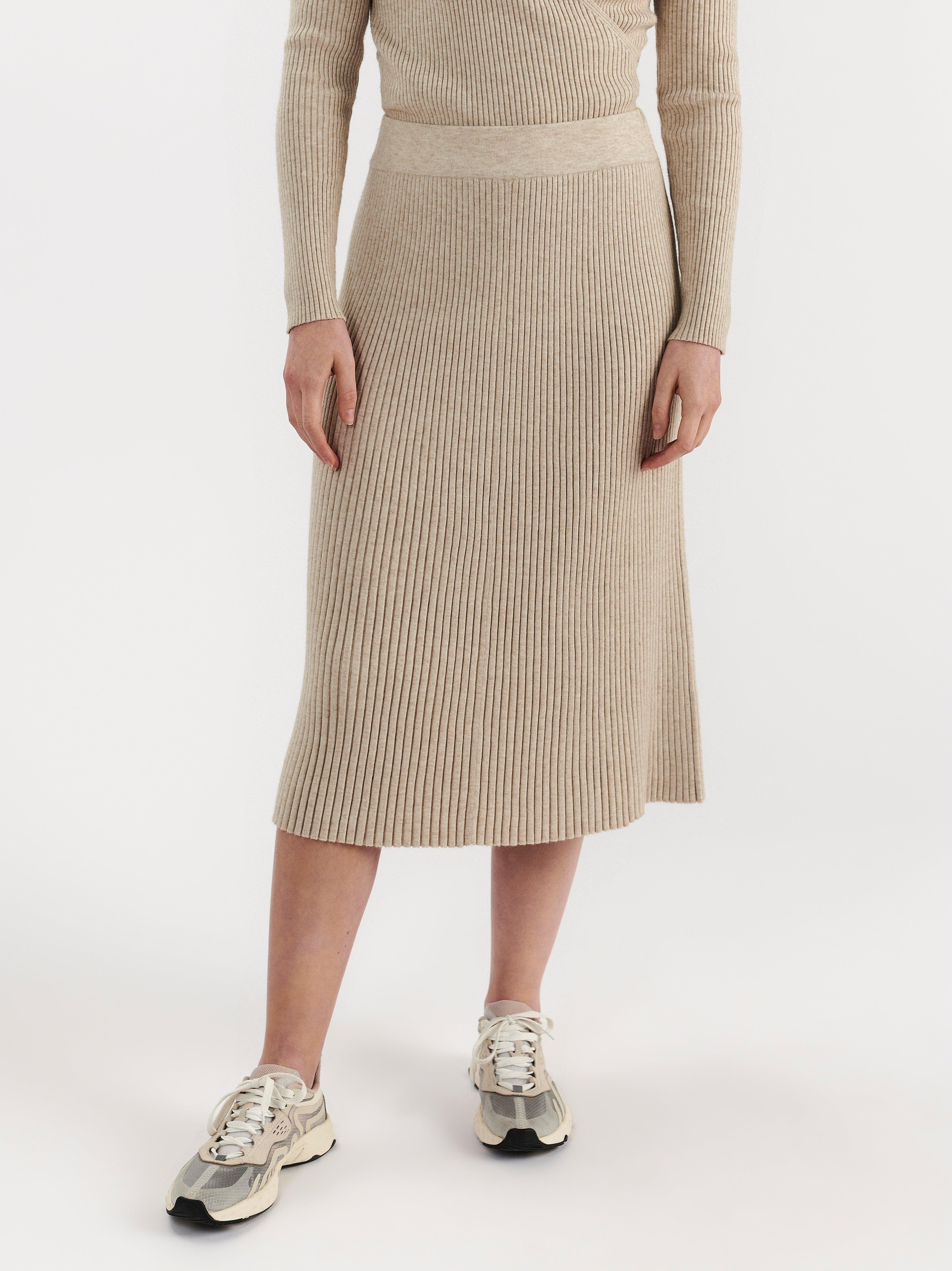 mid length knit skirts