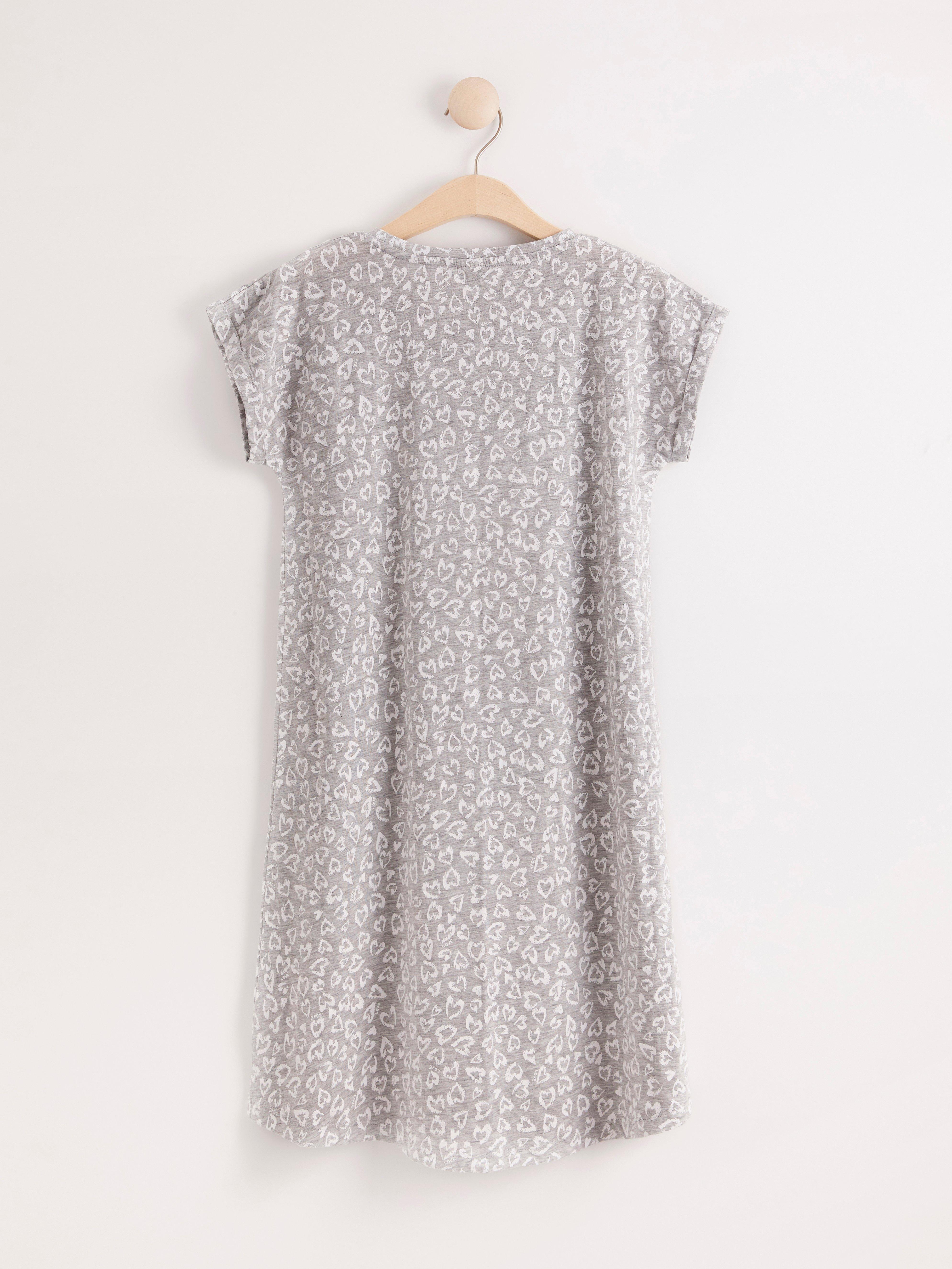 grey night dress