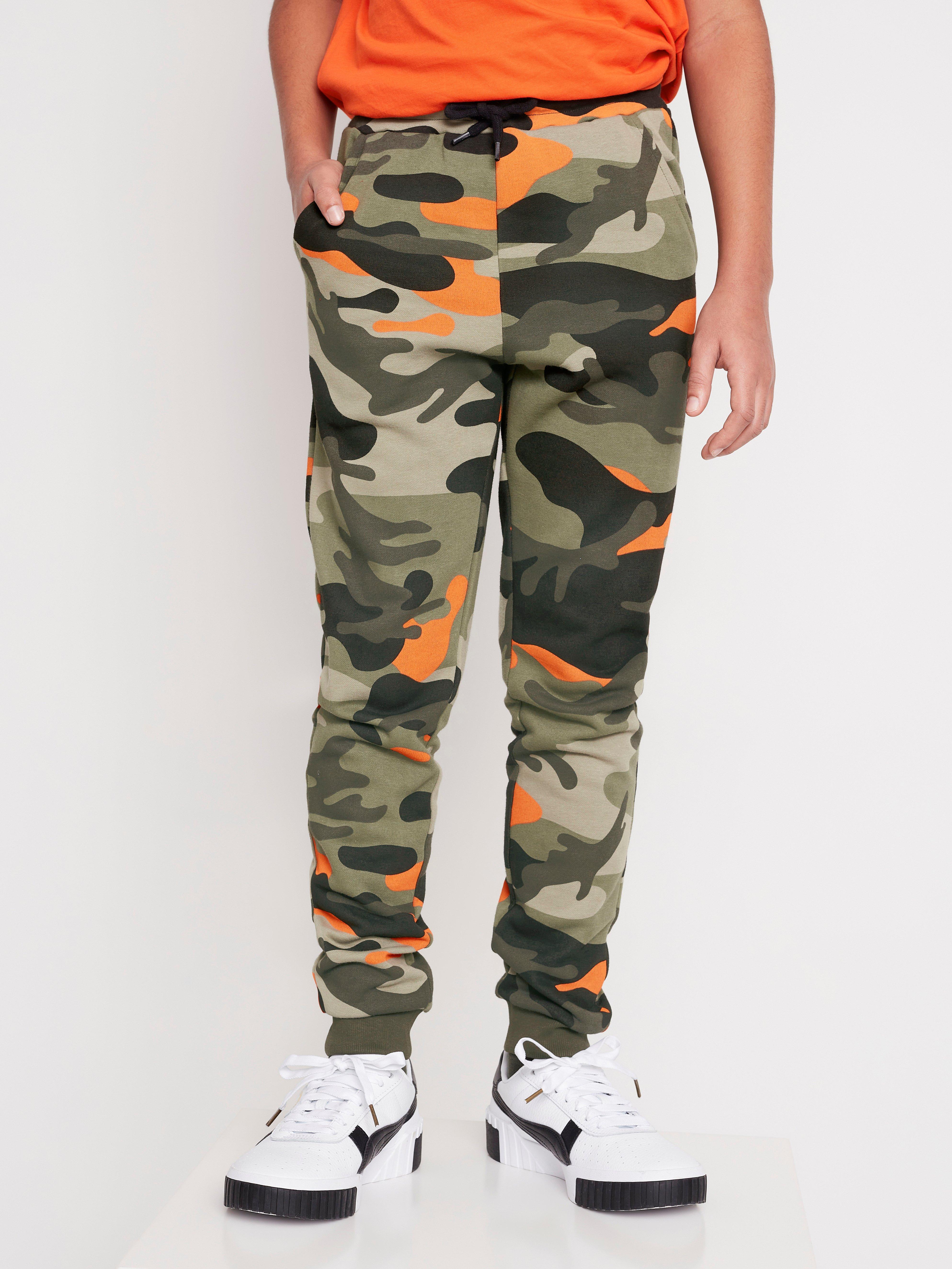 patterned cargo pants