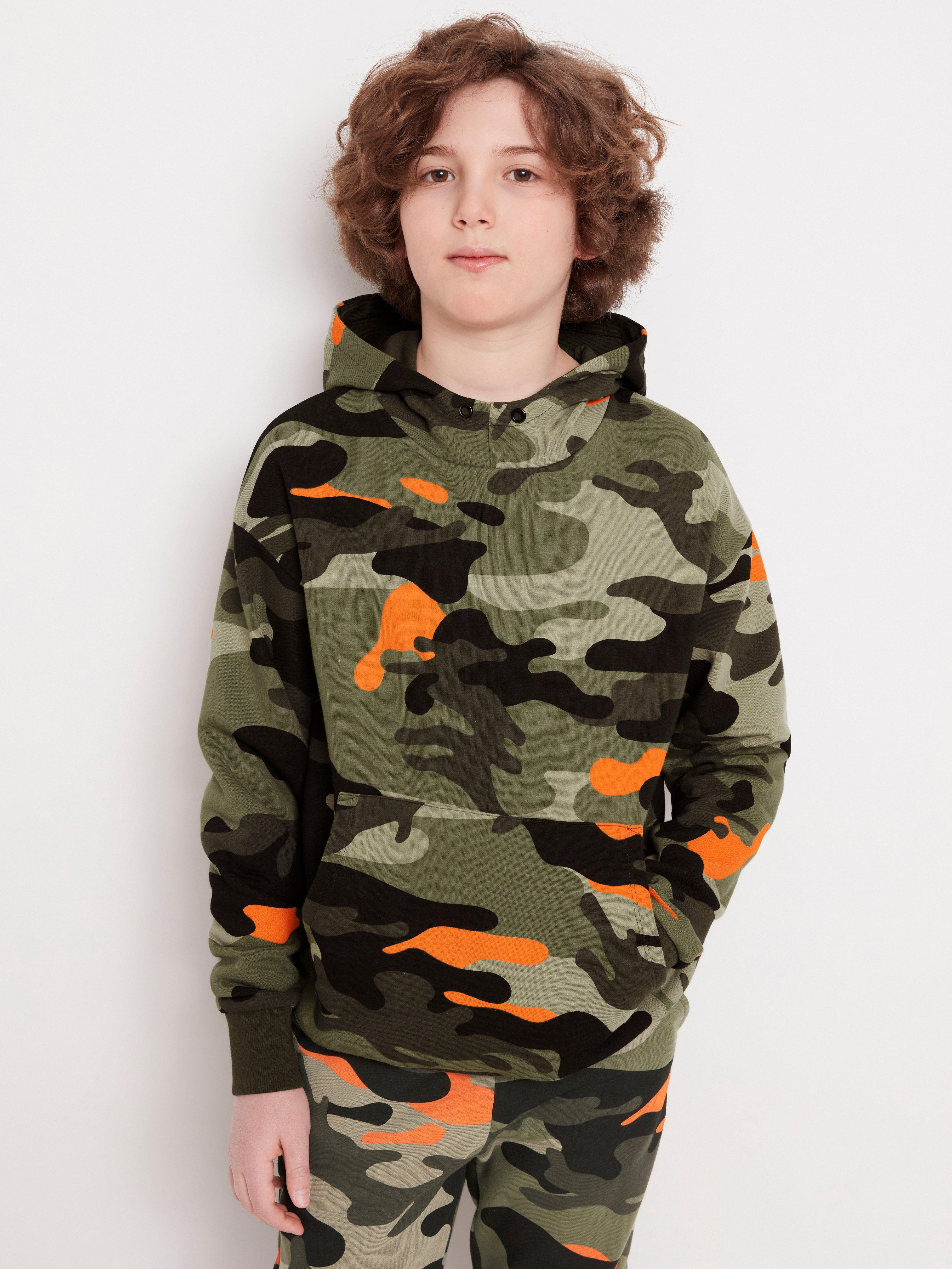 camo print sweatshirt