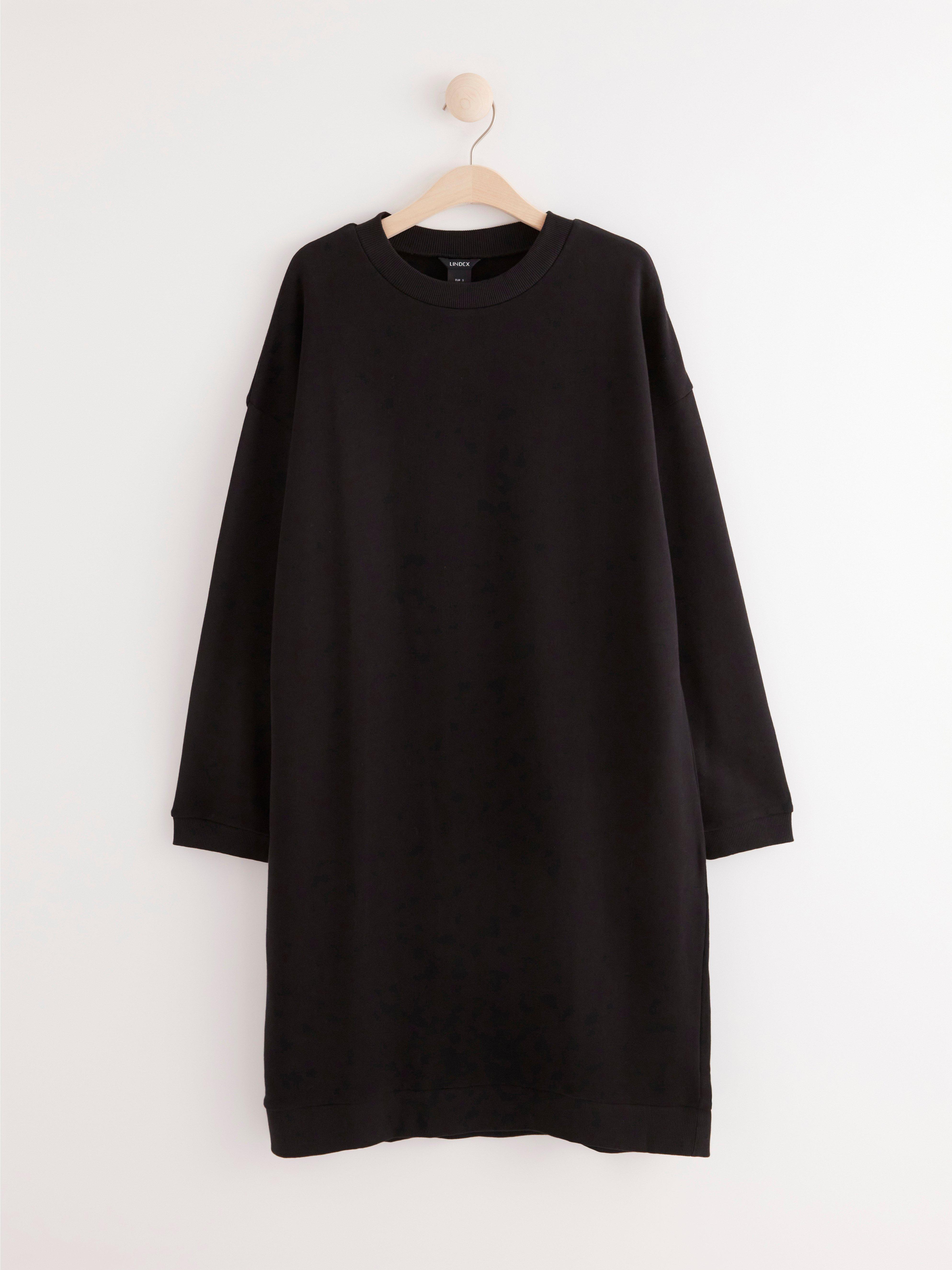 Sweatshirt on sale material dress