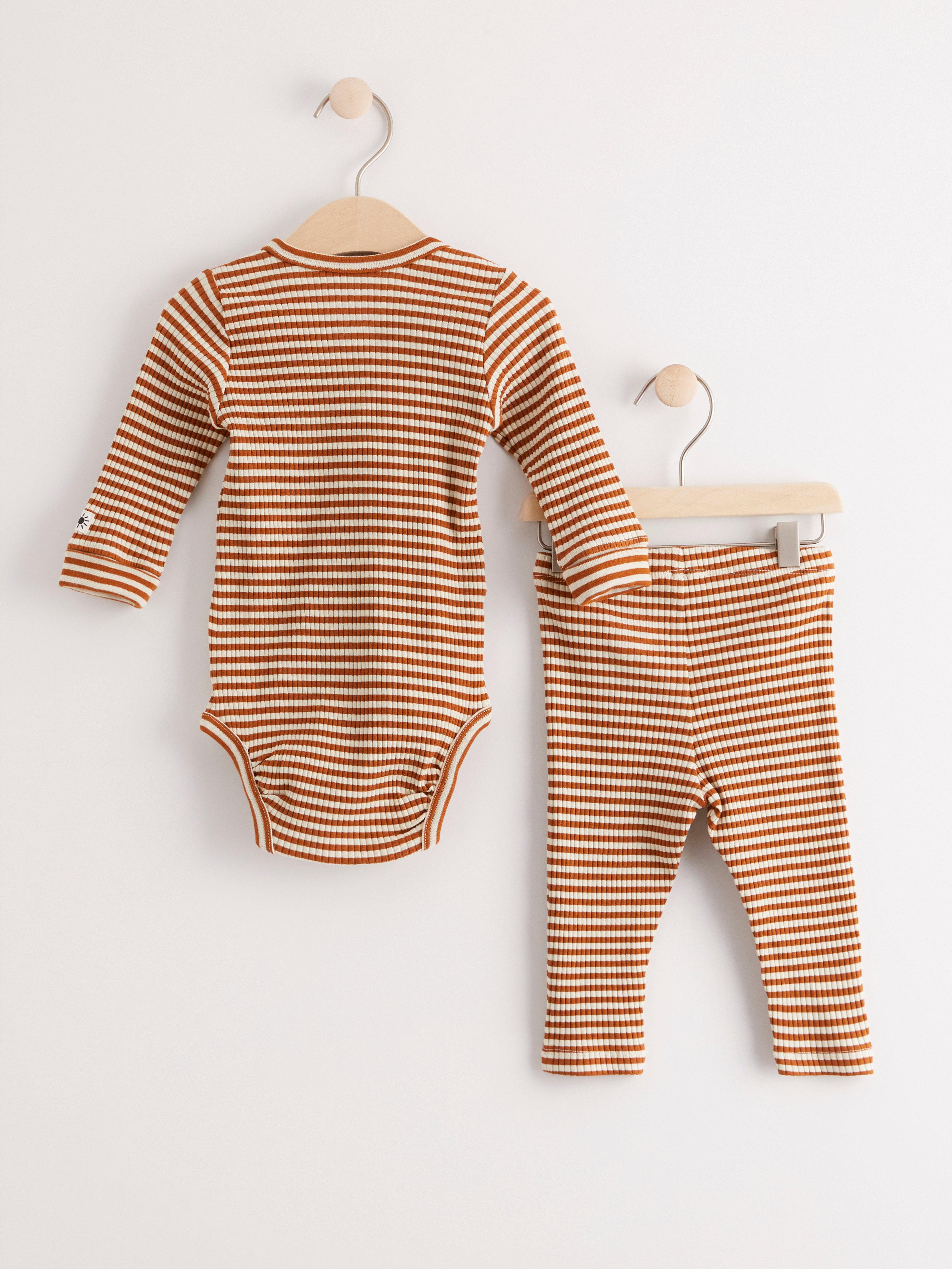 Set - Barn - Brun