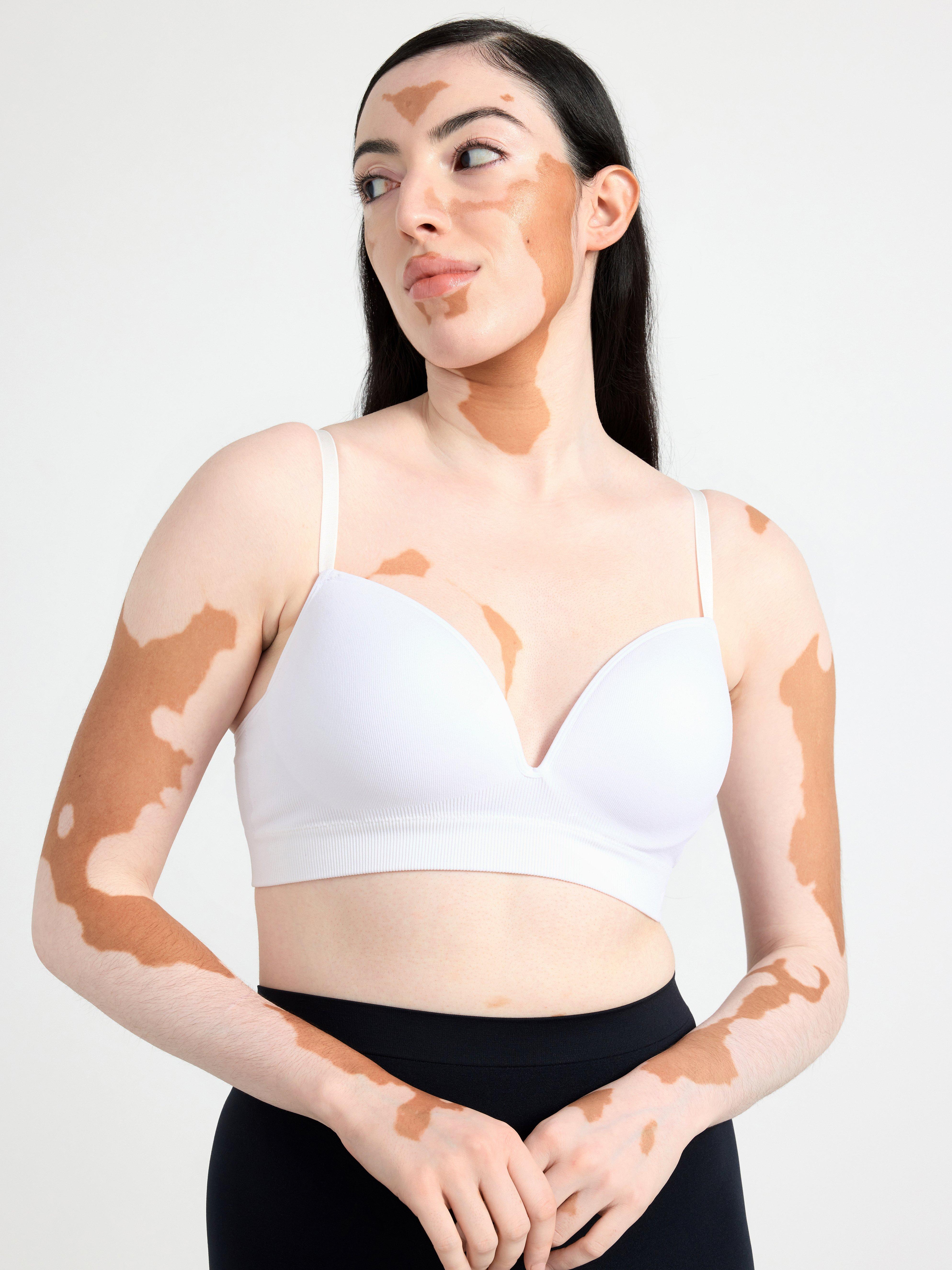 Seamless push-up bra