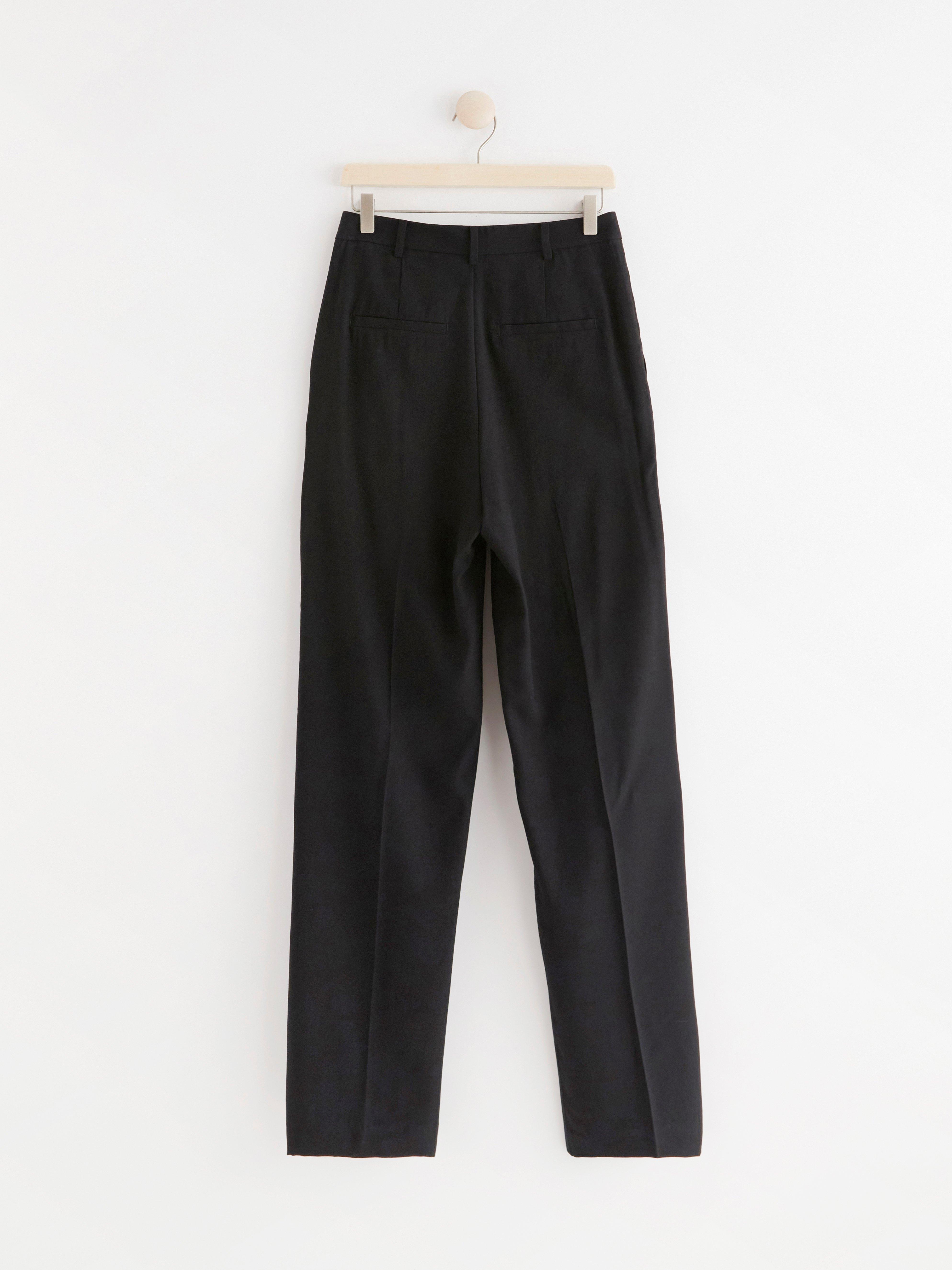 extra high waisted trousers