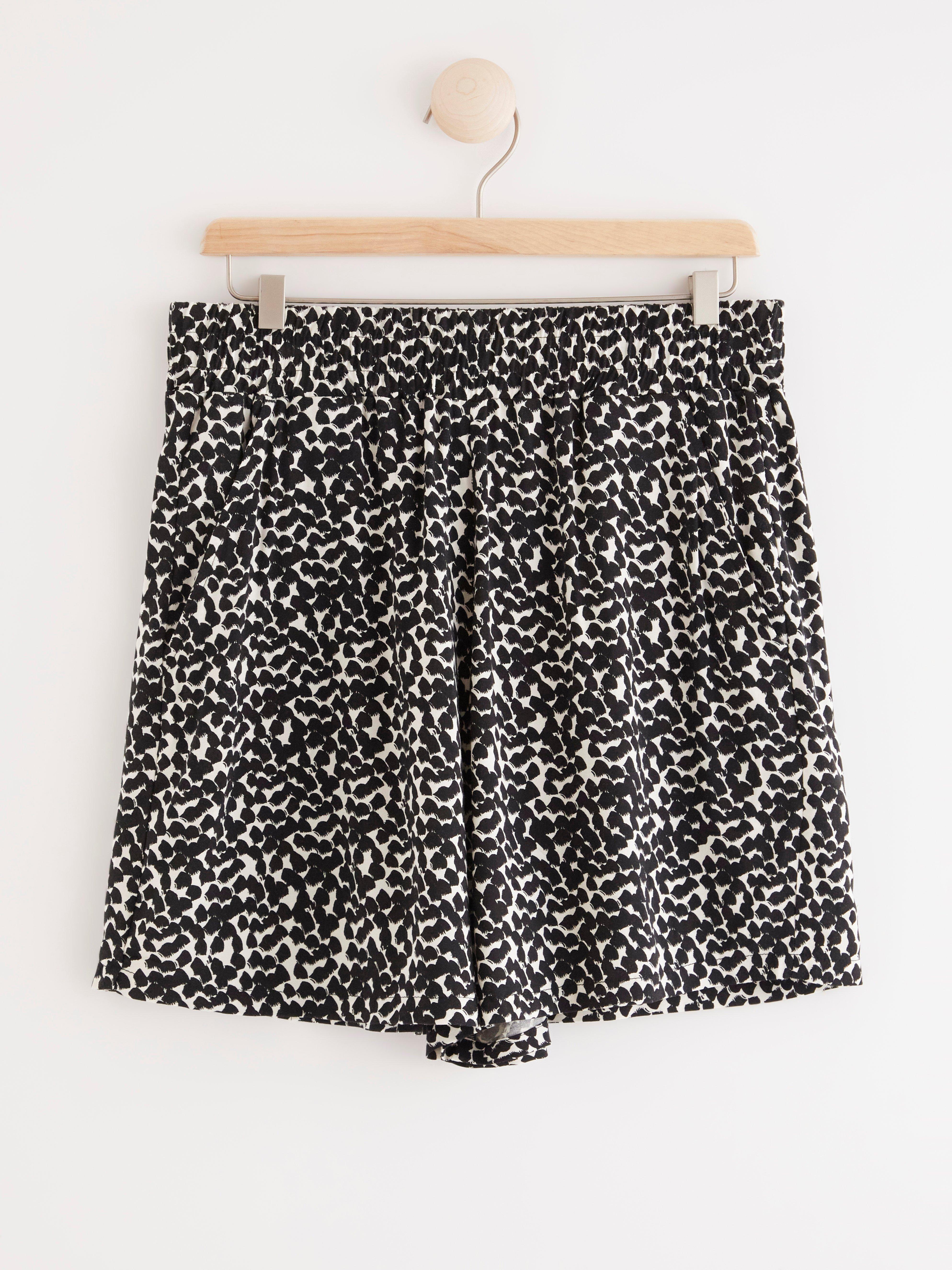 Shortsit - Naiset - Beige