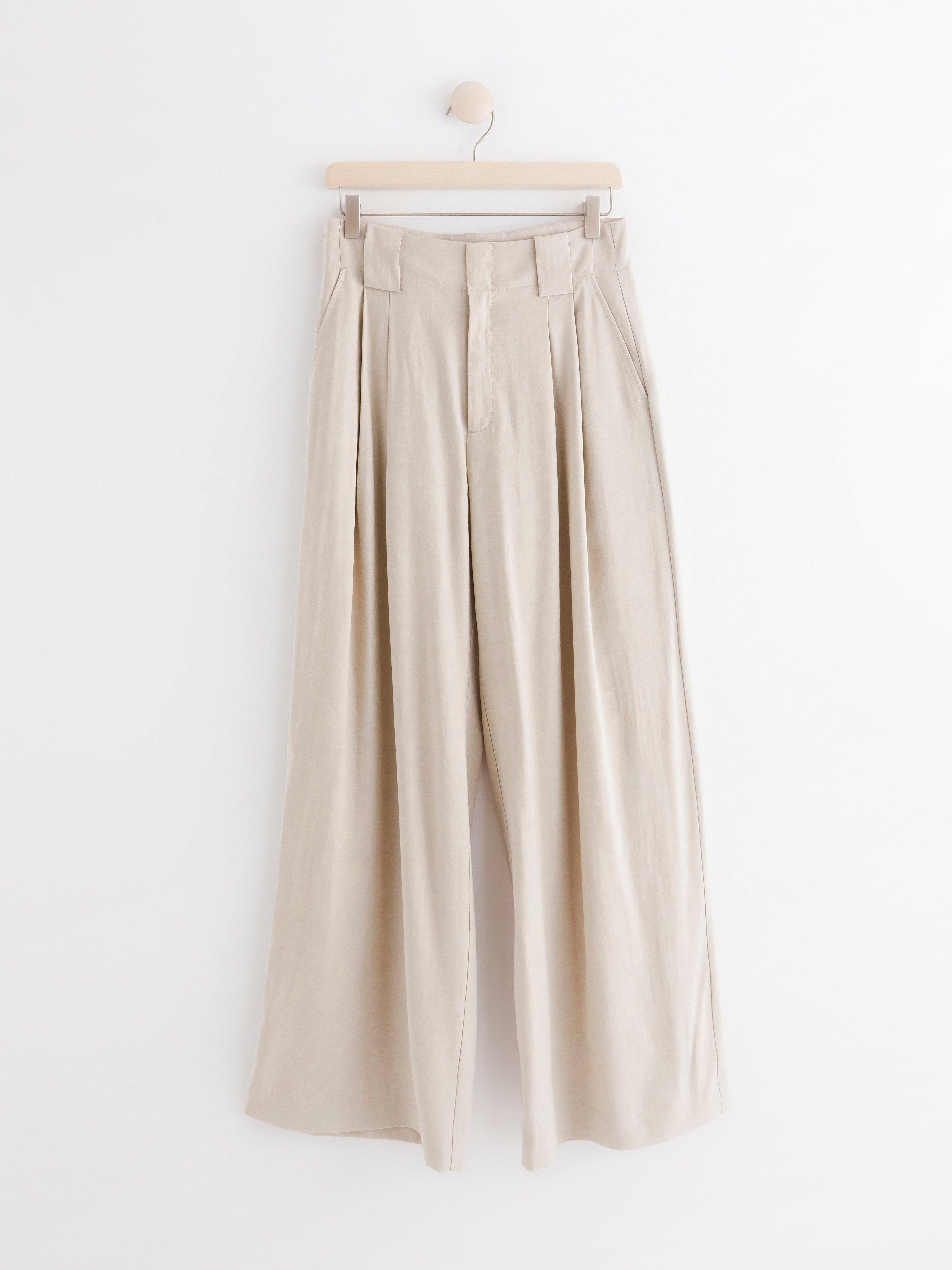 Trousers - Womens Wear - Beige