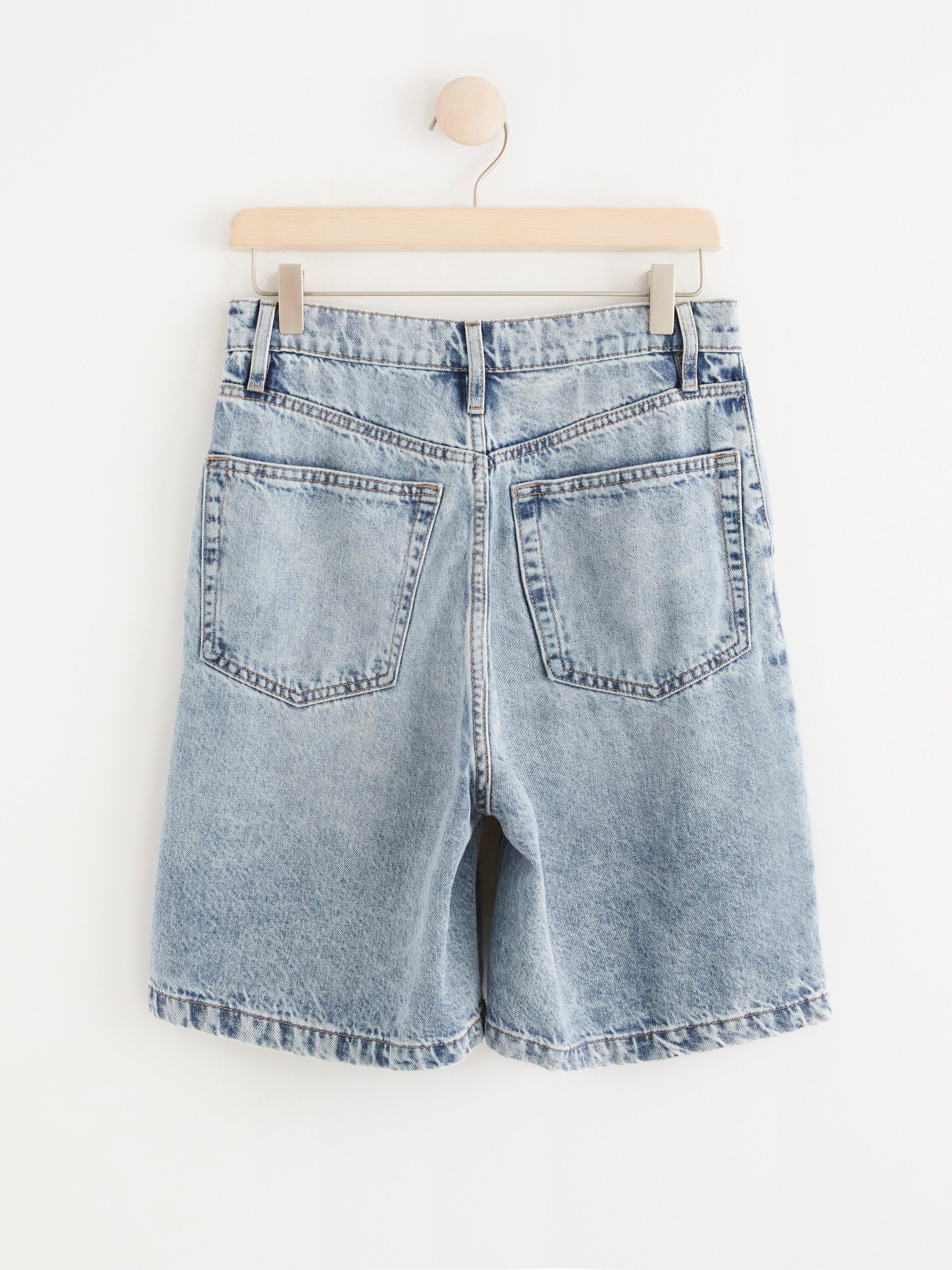 size 32 jean shorts