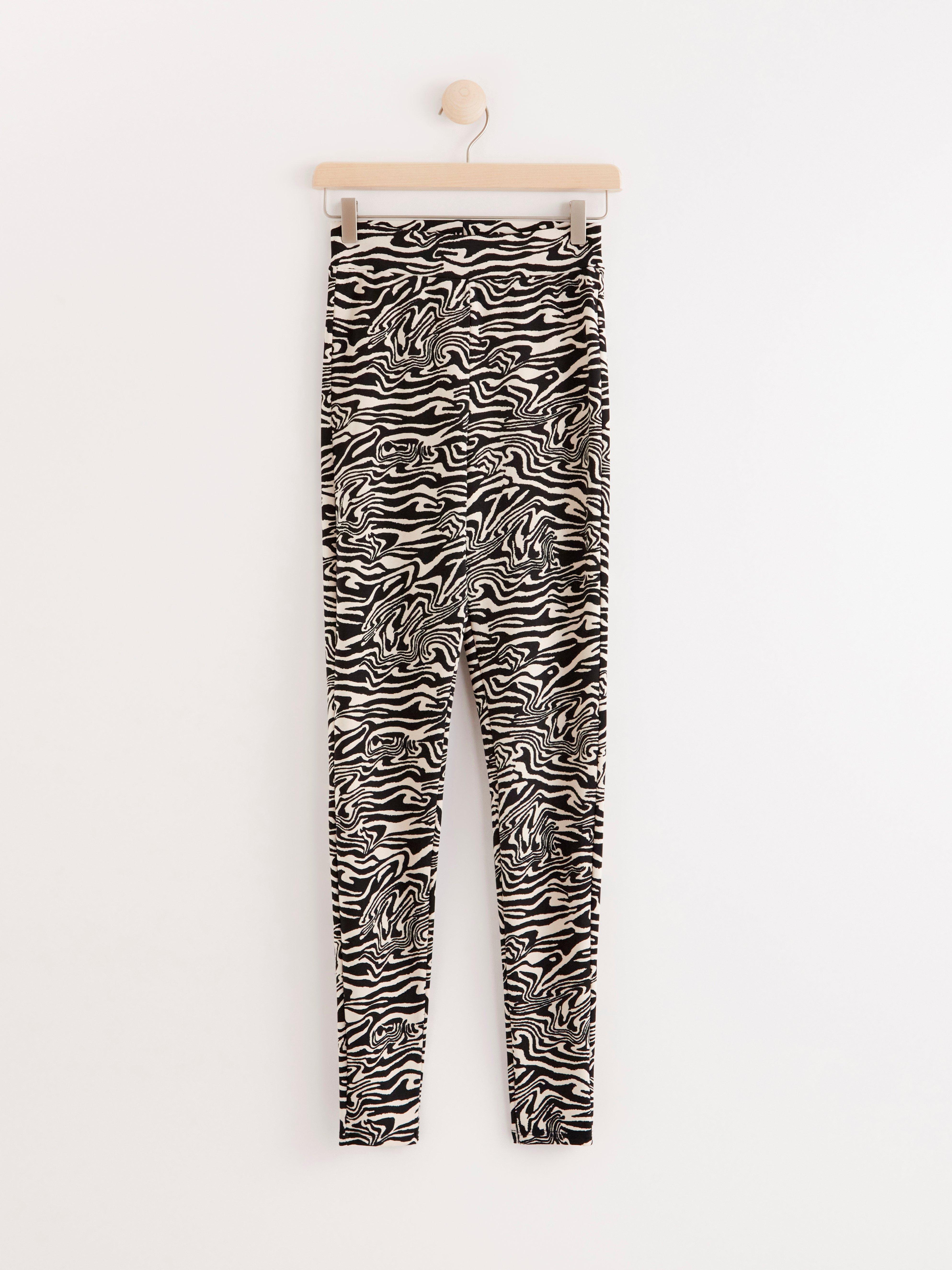 Leggingsit - Naiset - Musta