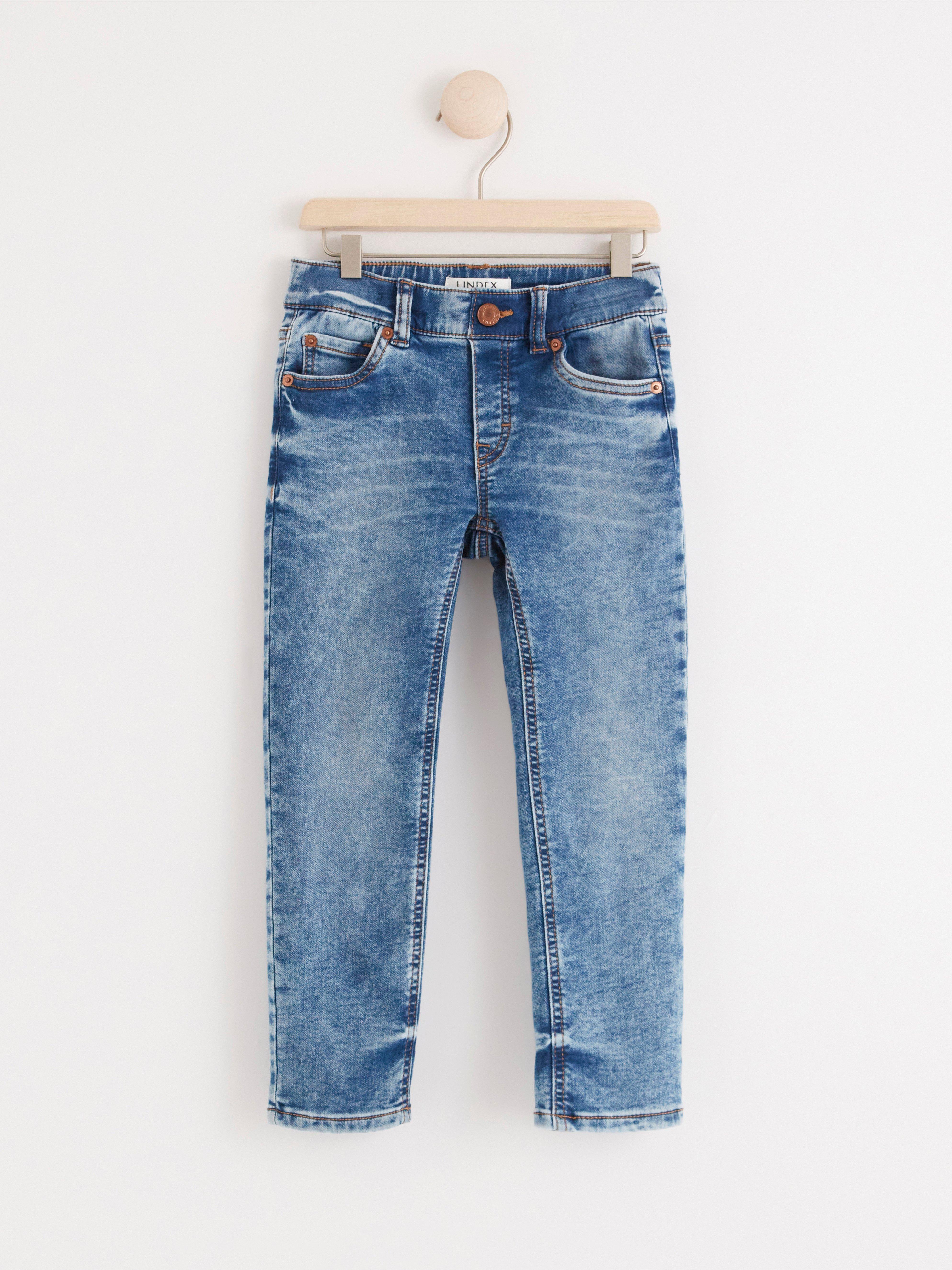 STURE Jeans i trikå med rakt ben och normalhög midja