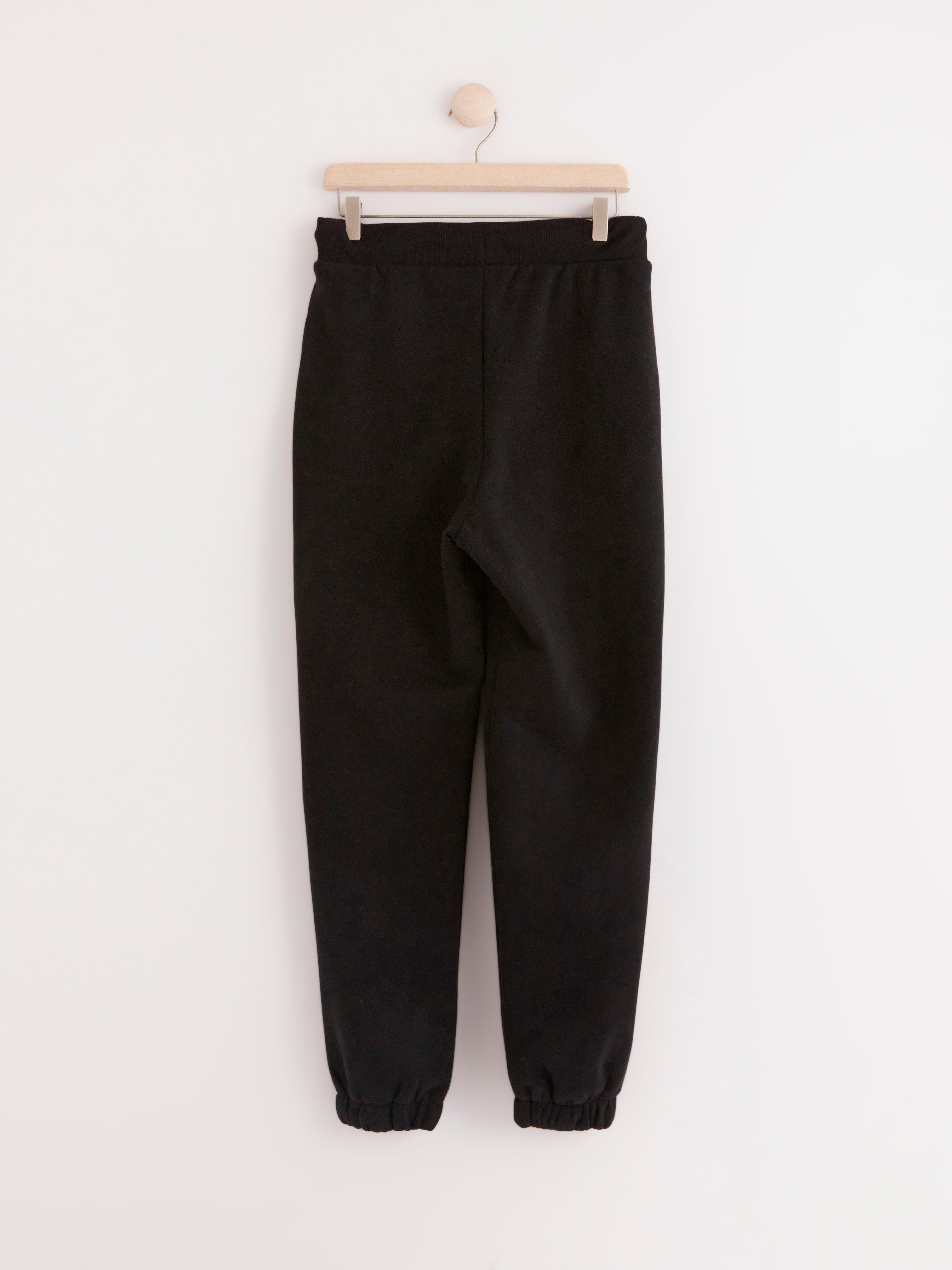  - Womens Wear - Black