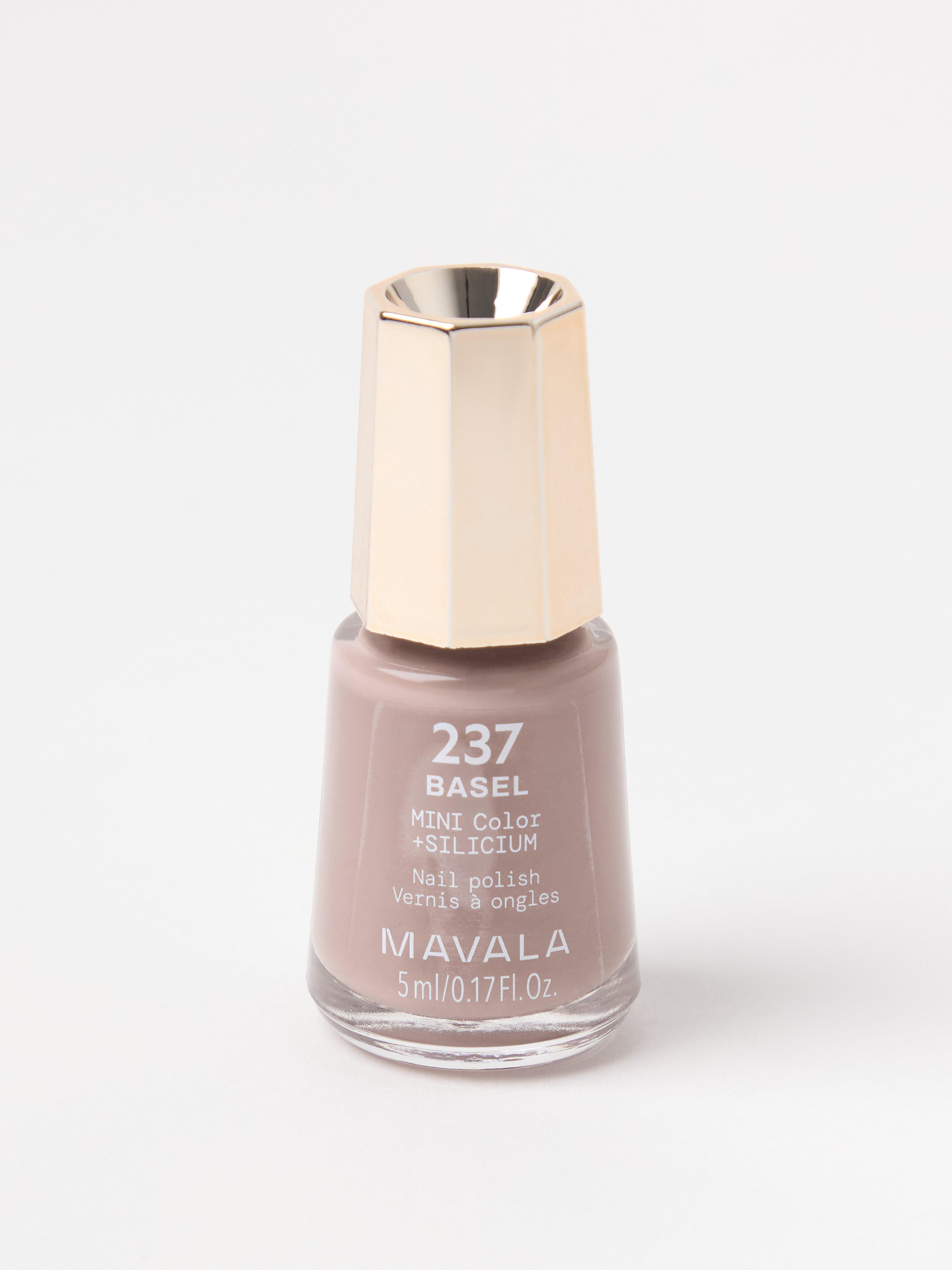 Nagellack - Kosmetik - Brun