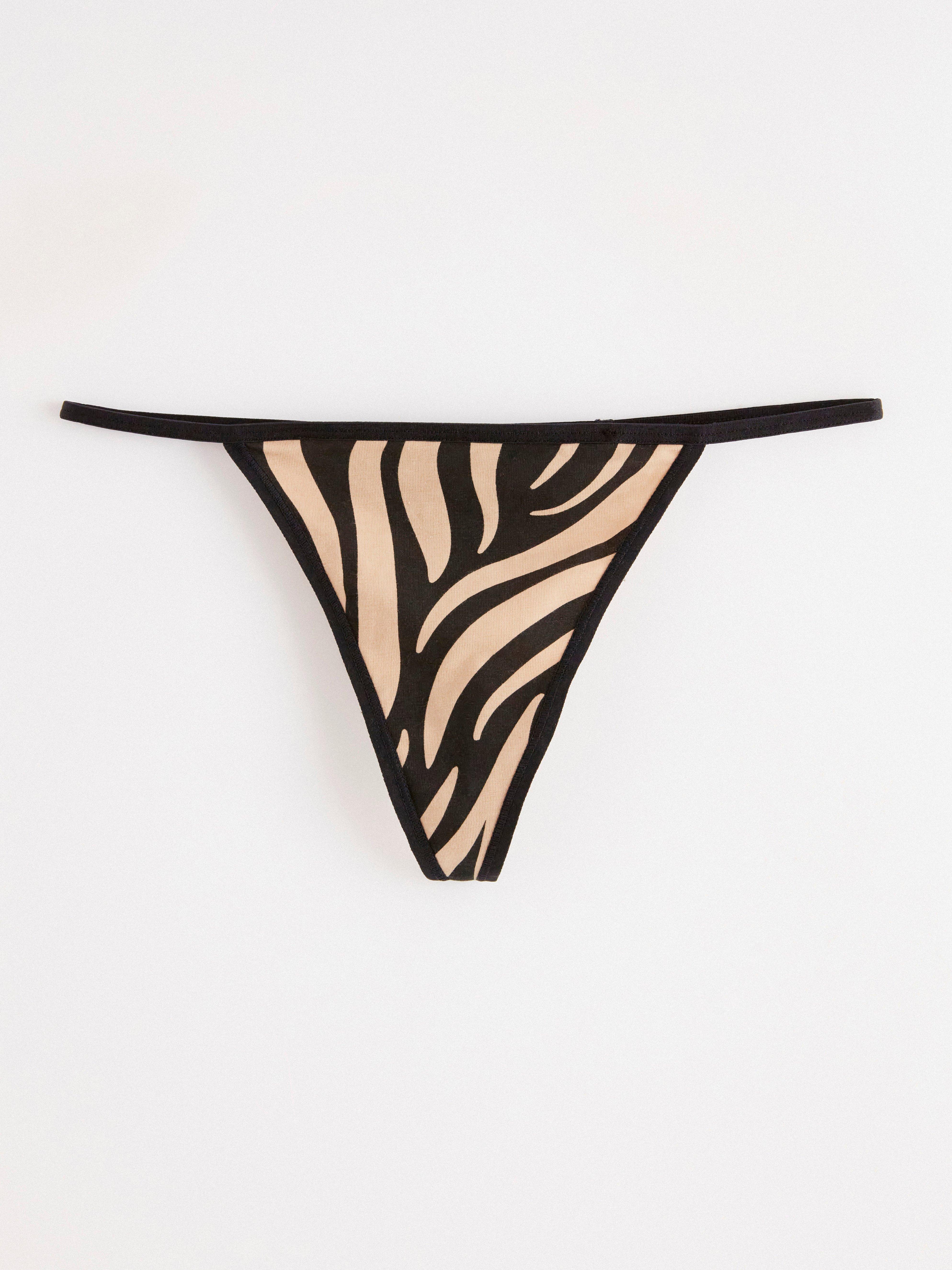 Thong Low - Lingerie - Black