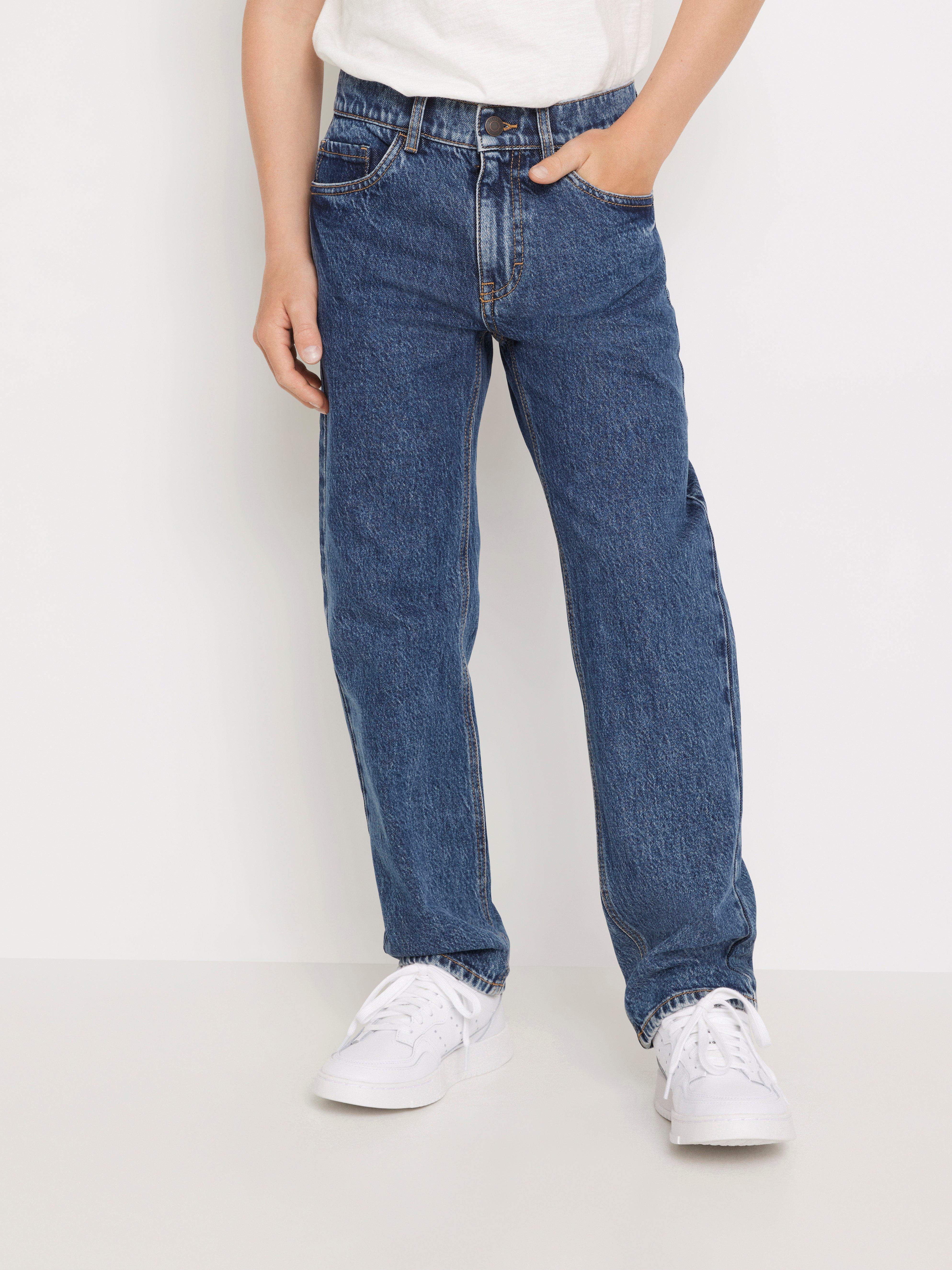 VILGOT Regular waist jeans med raka, vida ben
