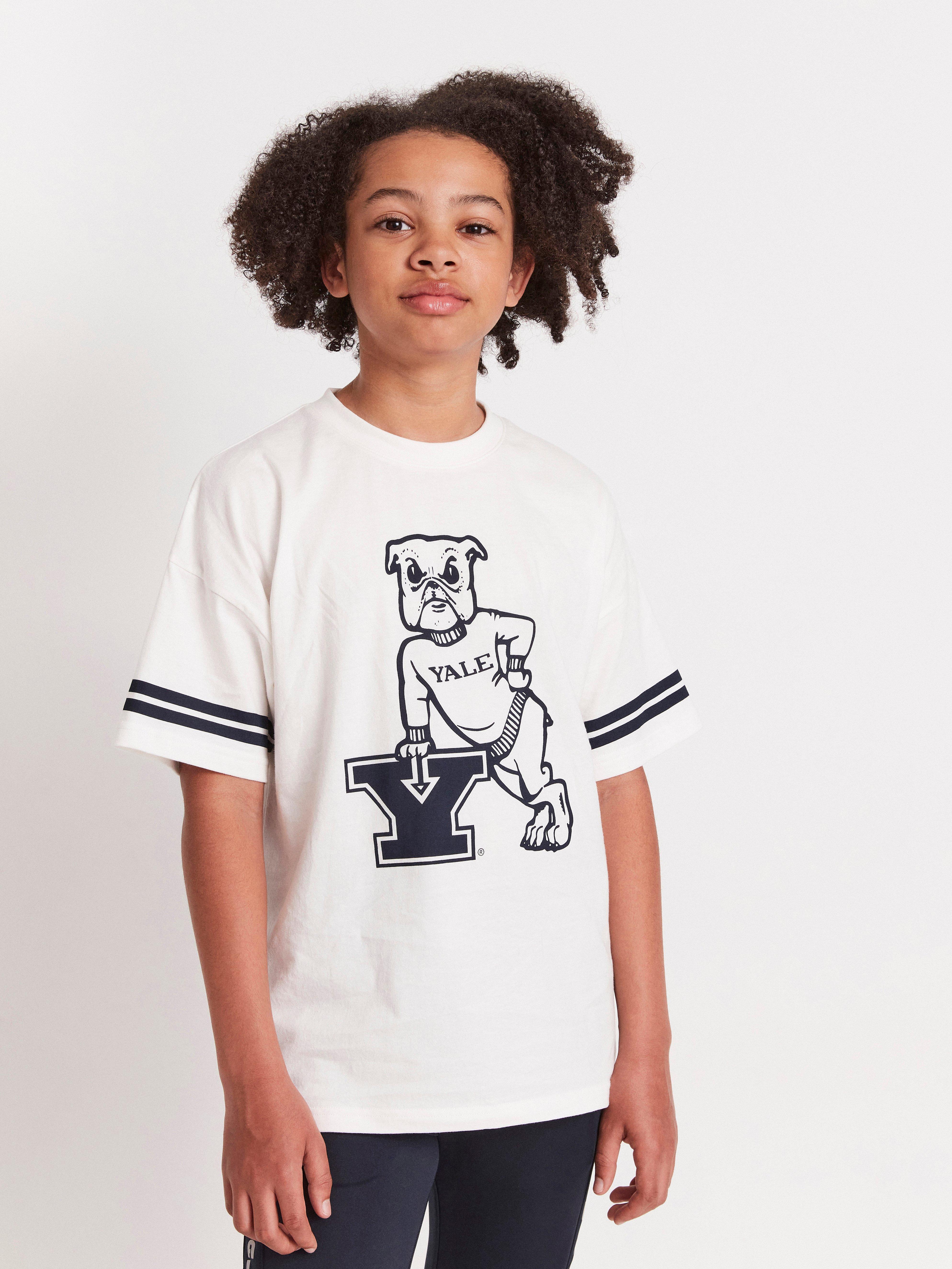 T-shirt med tryck från Yale-universitetet