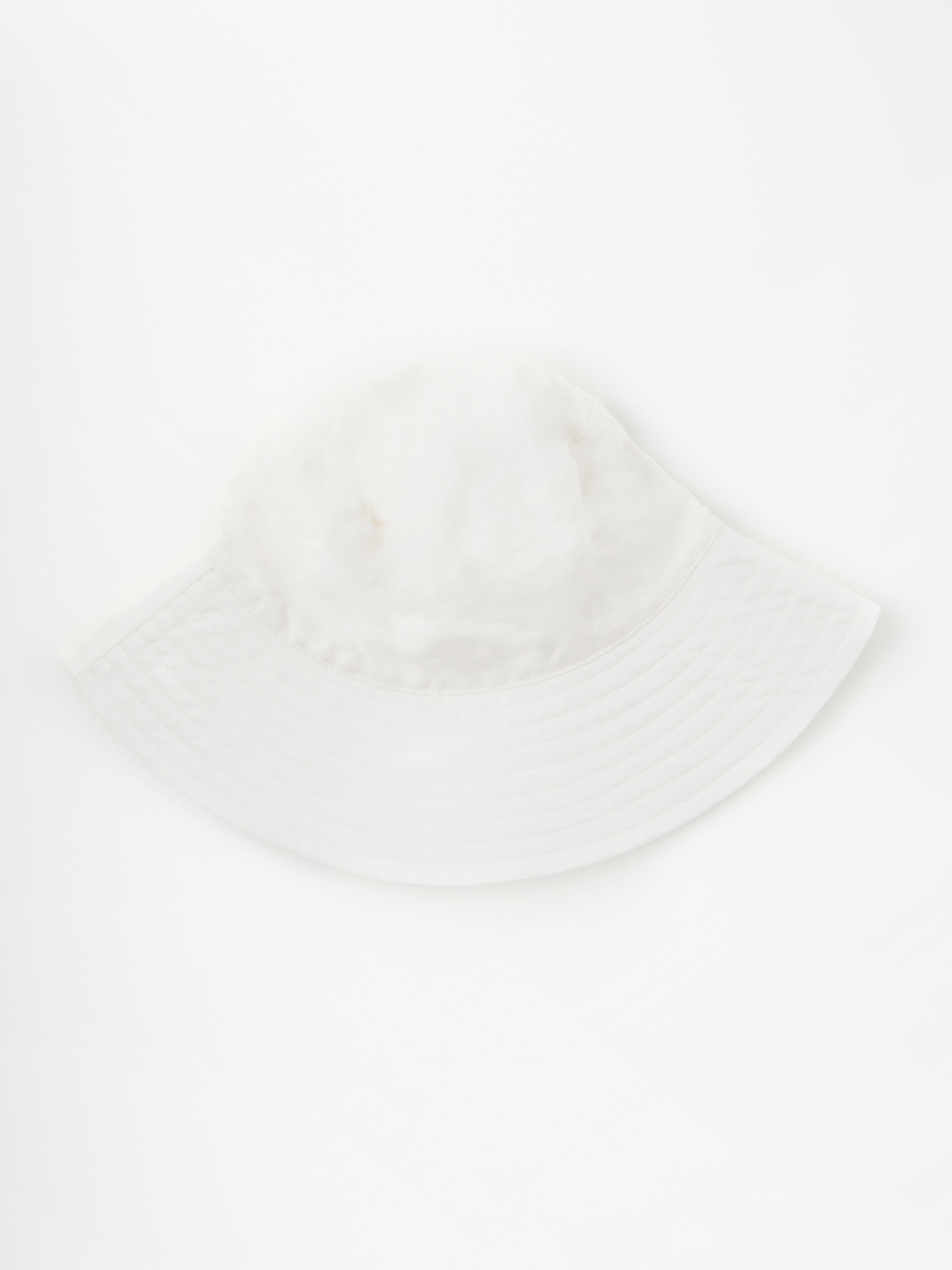 Hat - Womens Wear - White