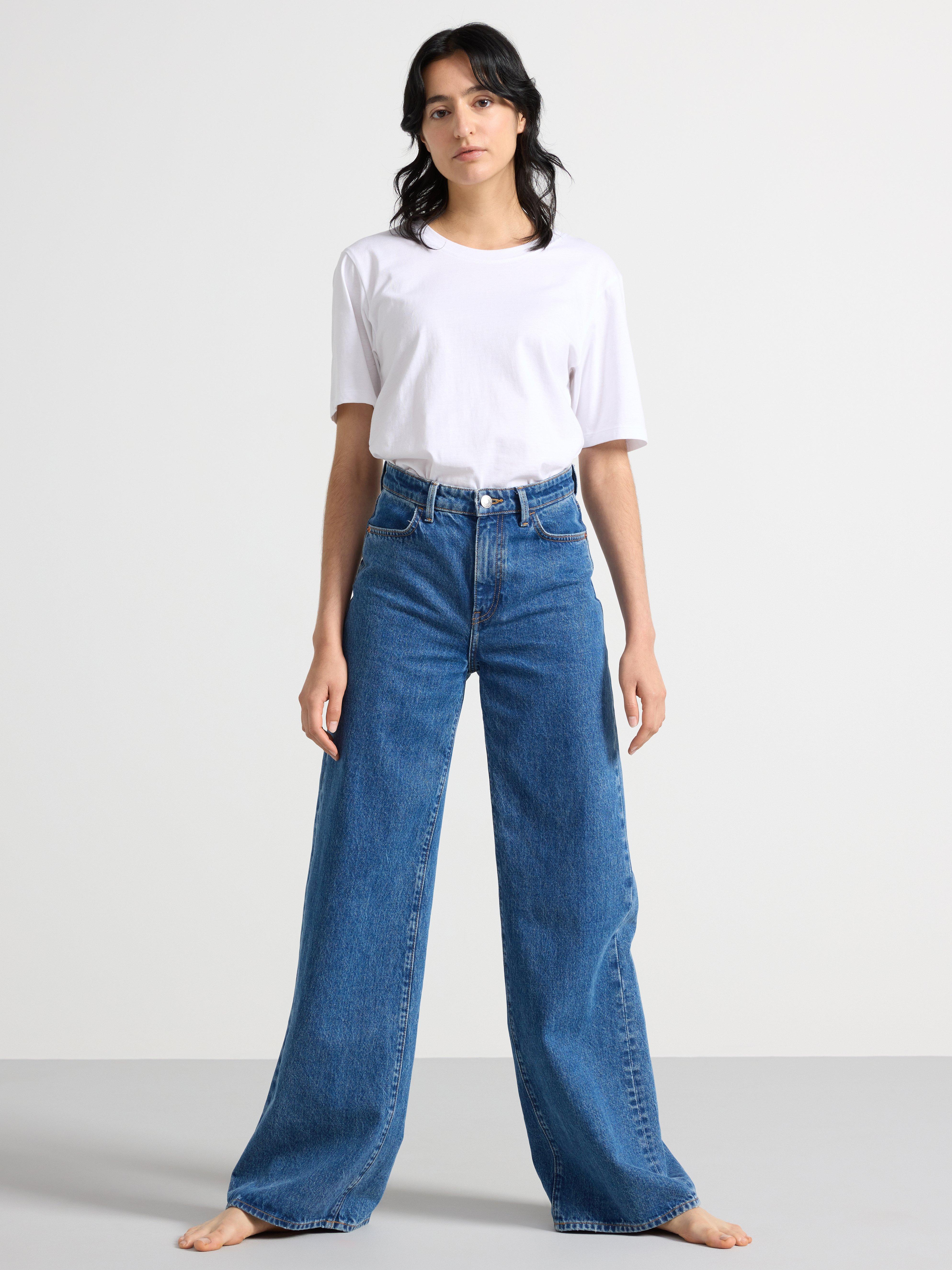 Stylish high clearance waist jeans