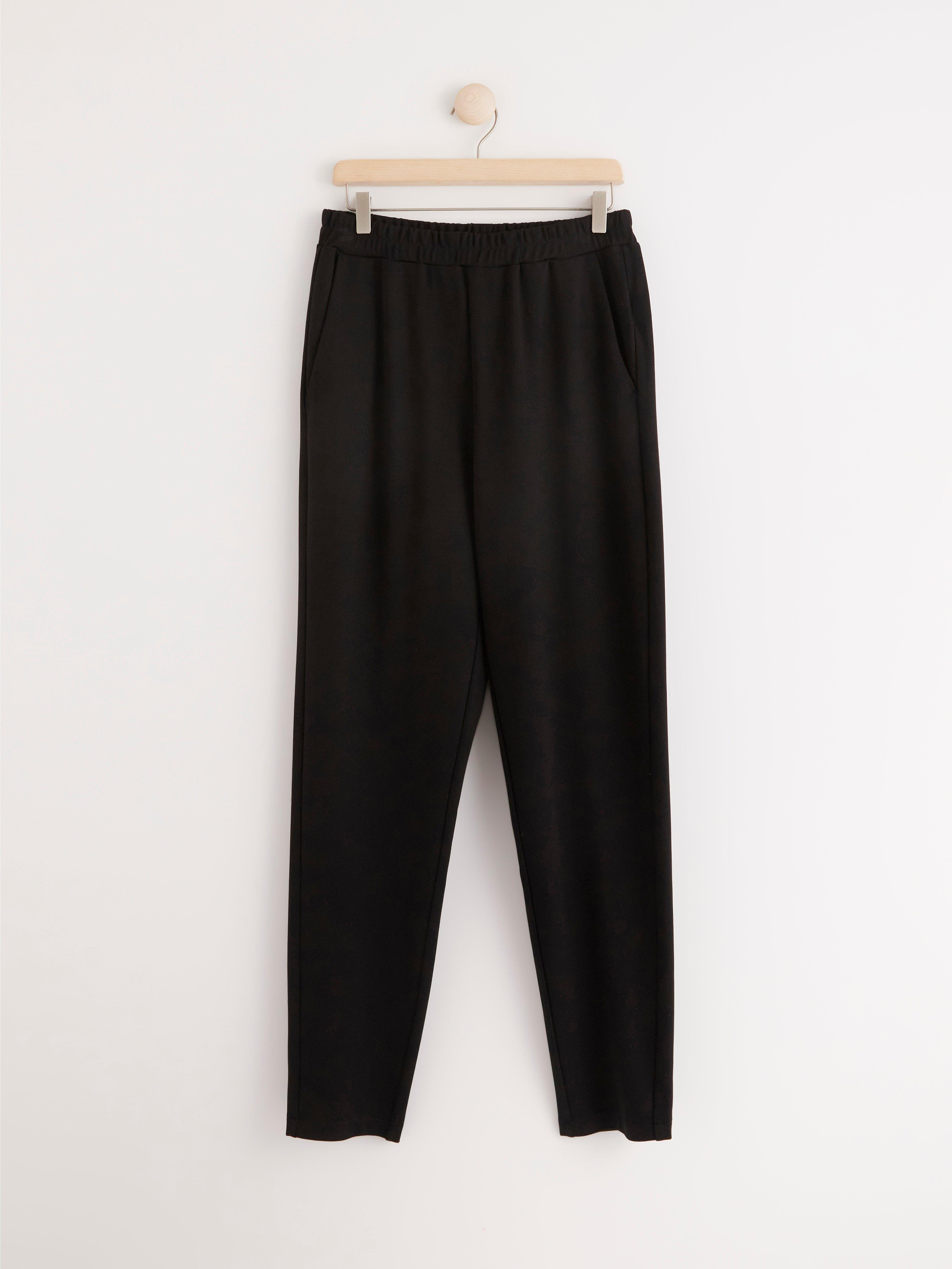 AVA Tapered trousers