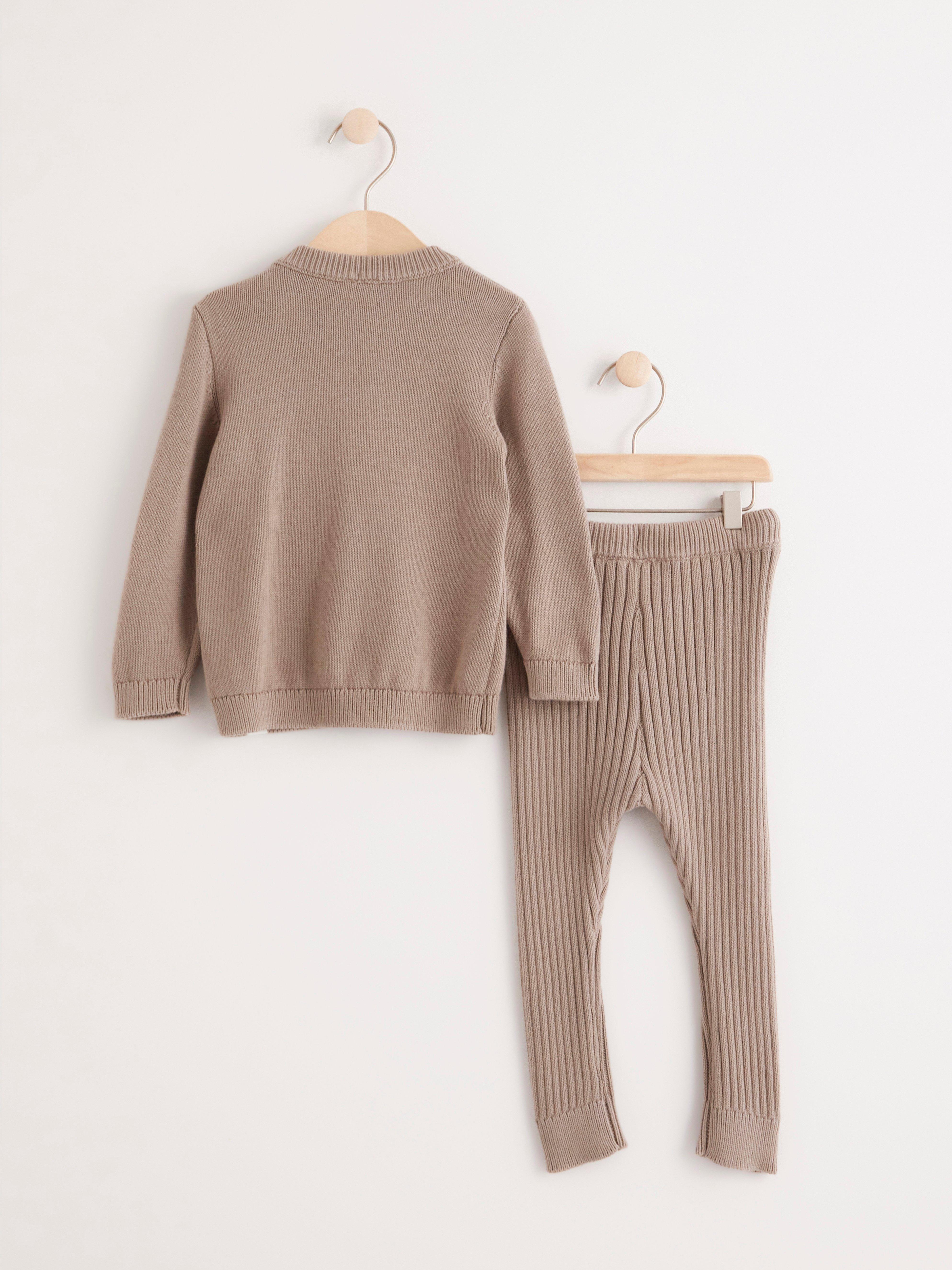 Set - Barn - Beige