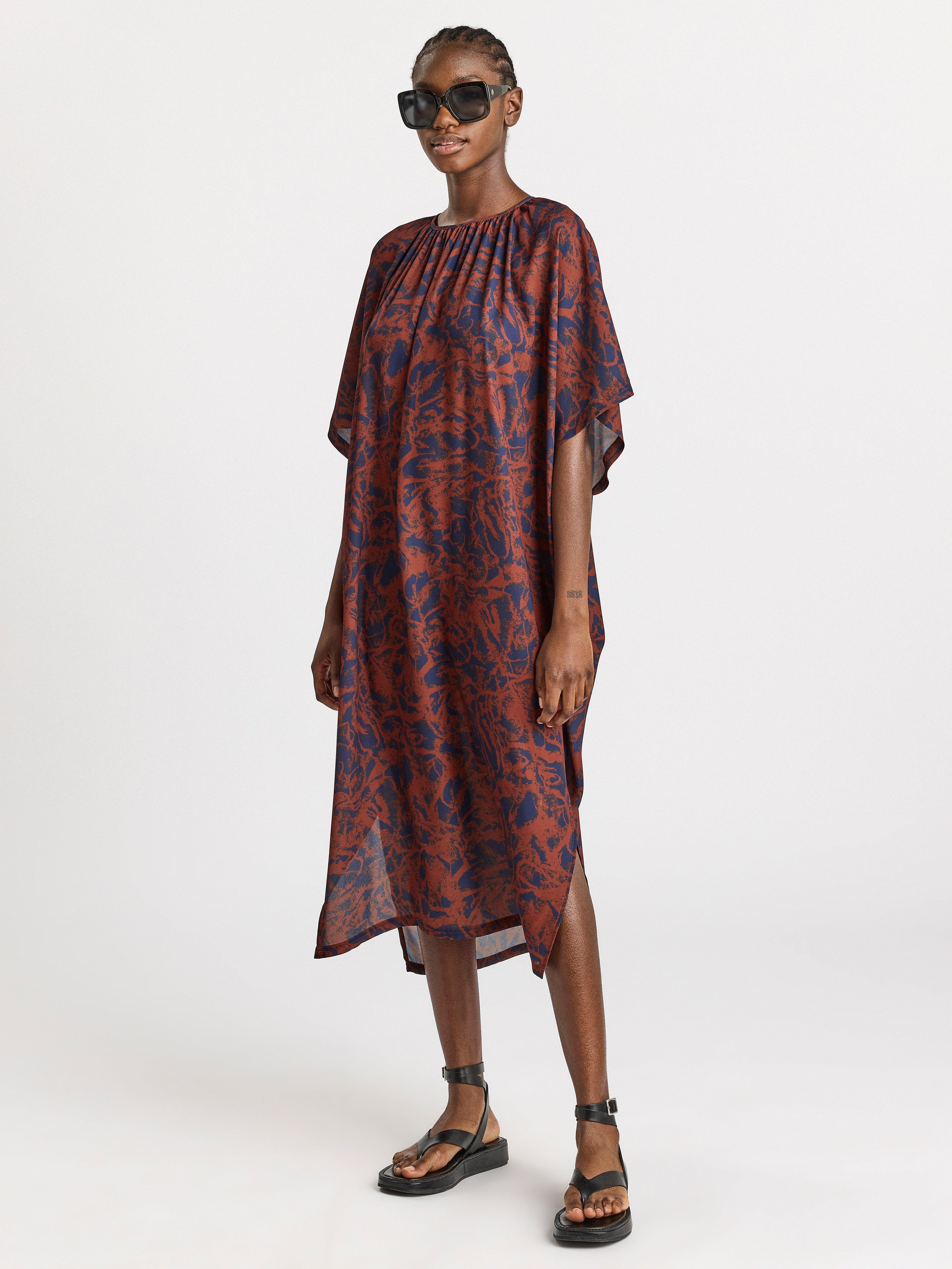 rajputi poshak heavy work