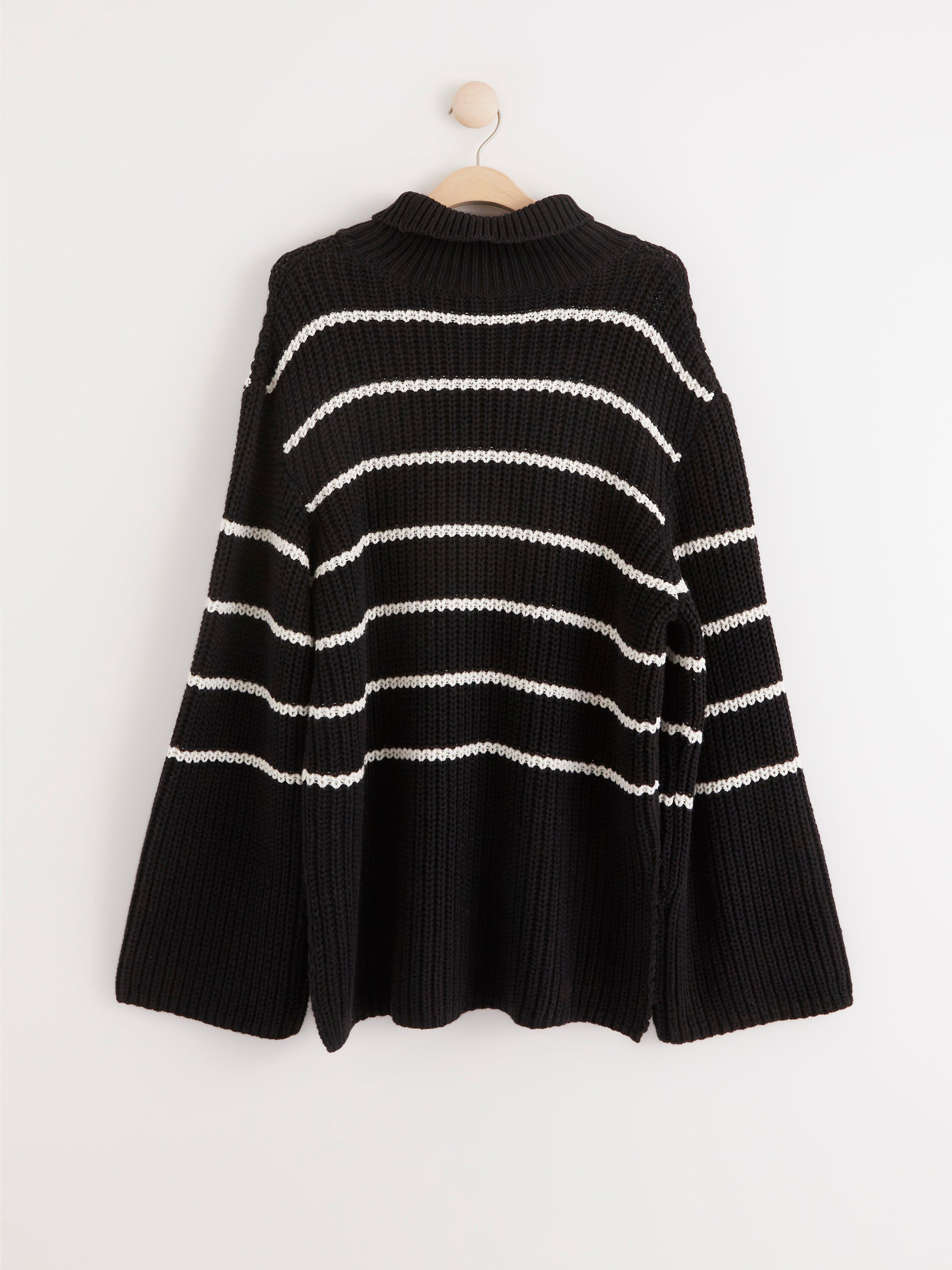 Turtle Neck Sweater - Womens Wear - Black