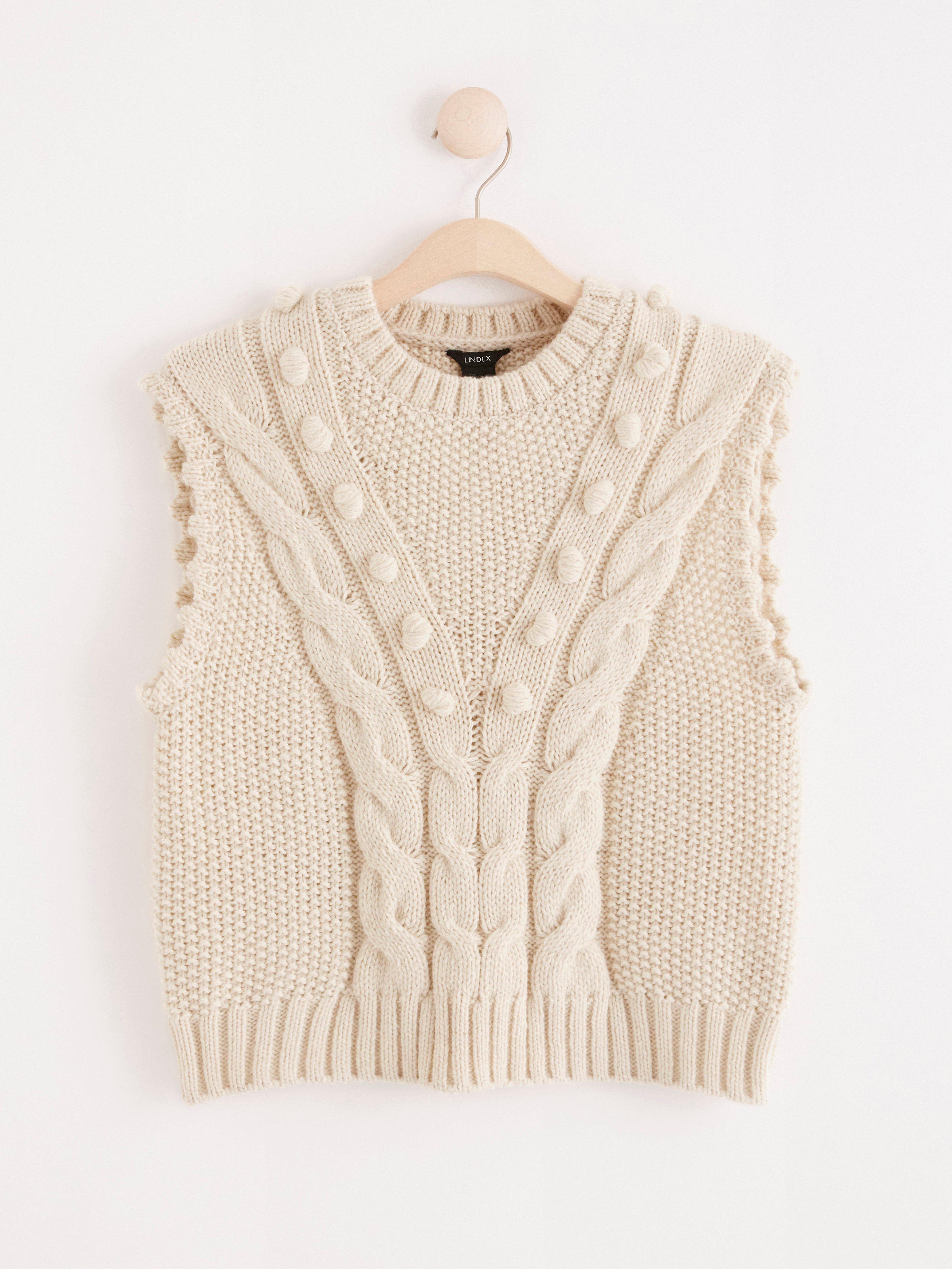 baggy cream jumper