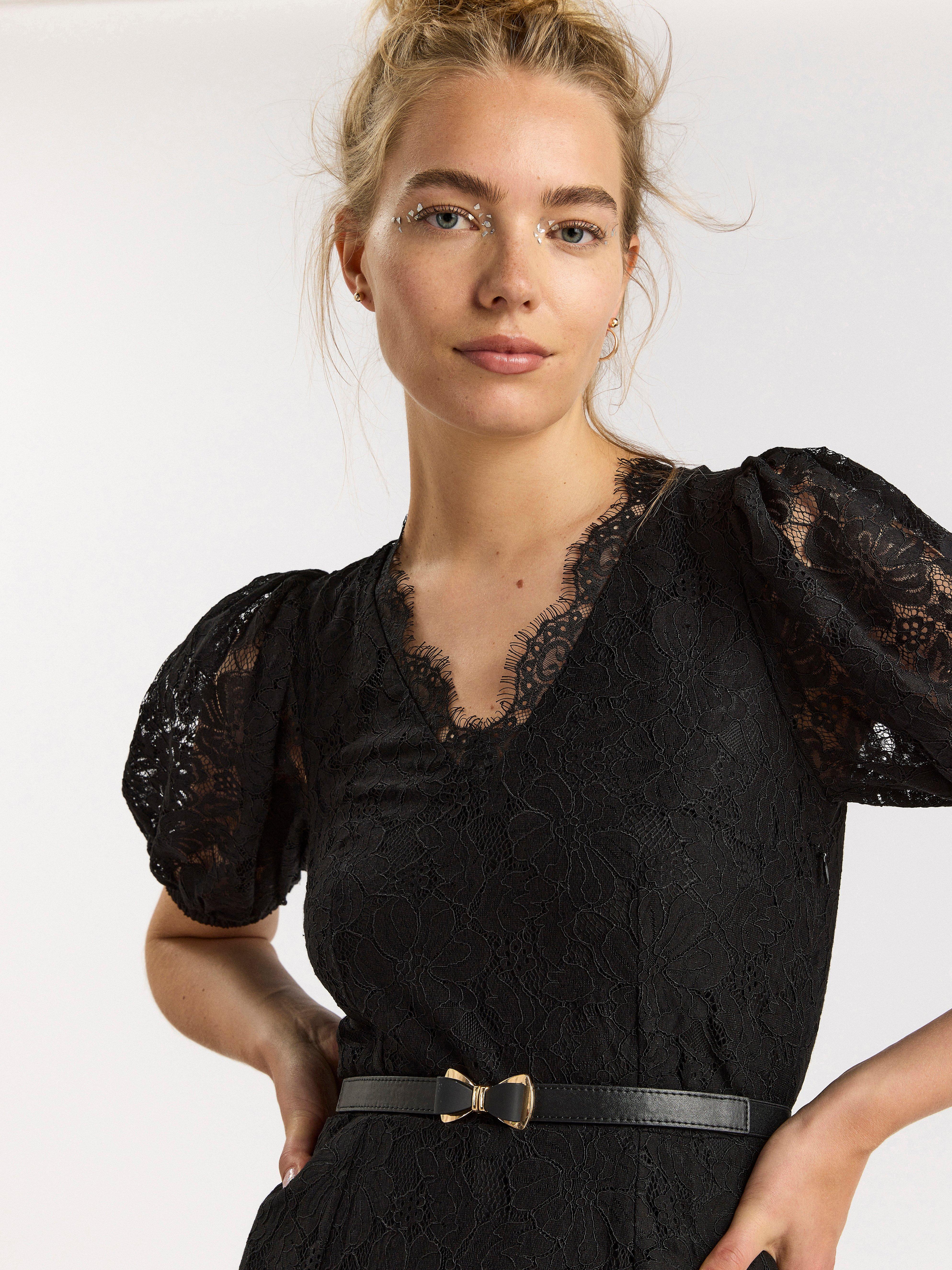 black puff sleeve lace dress