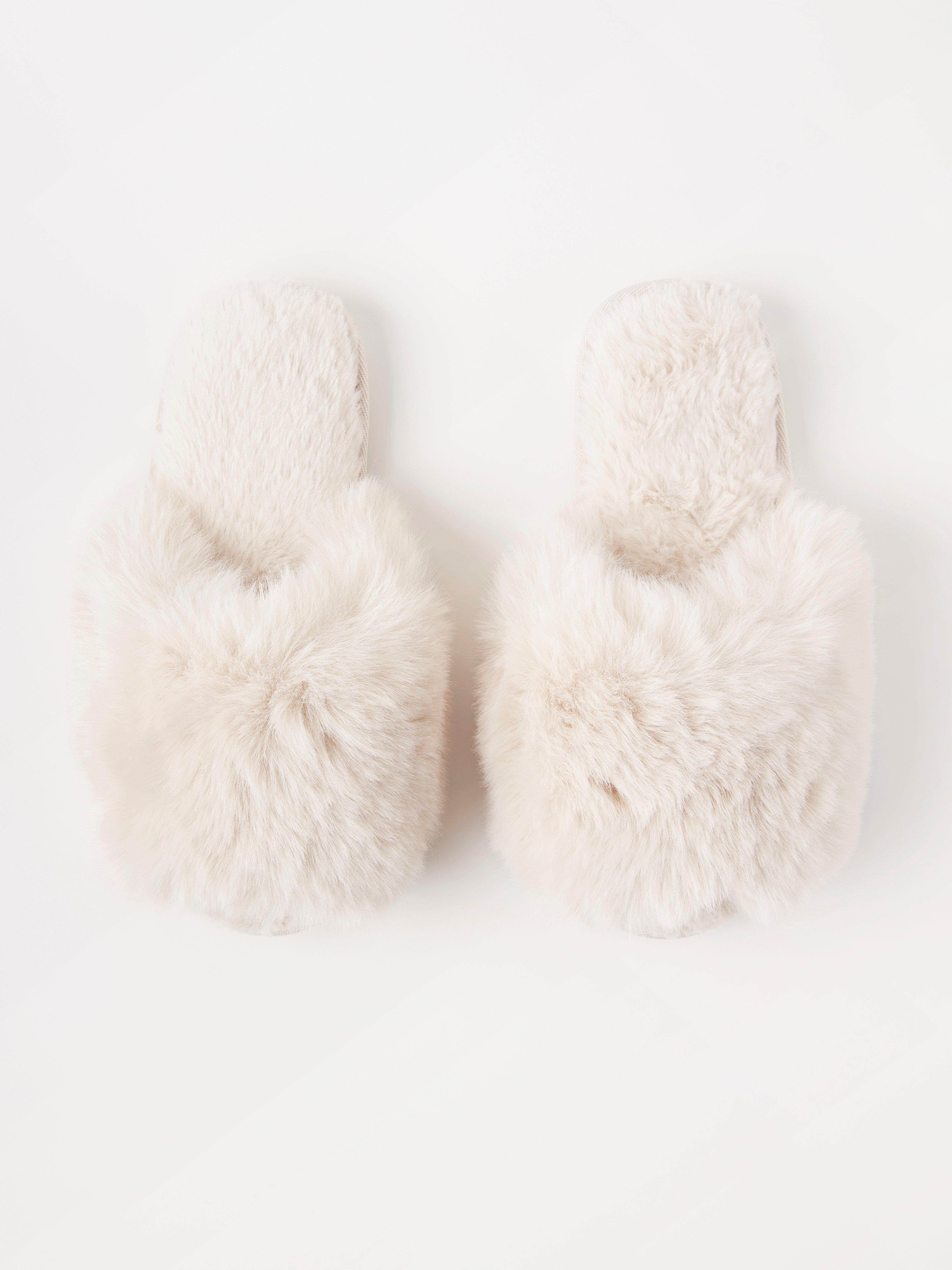 Fake fur sale slippers