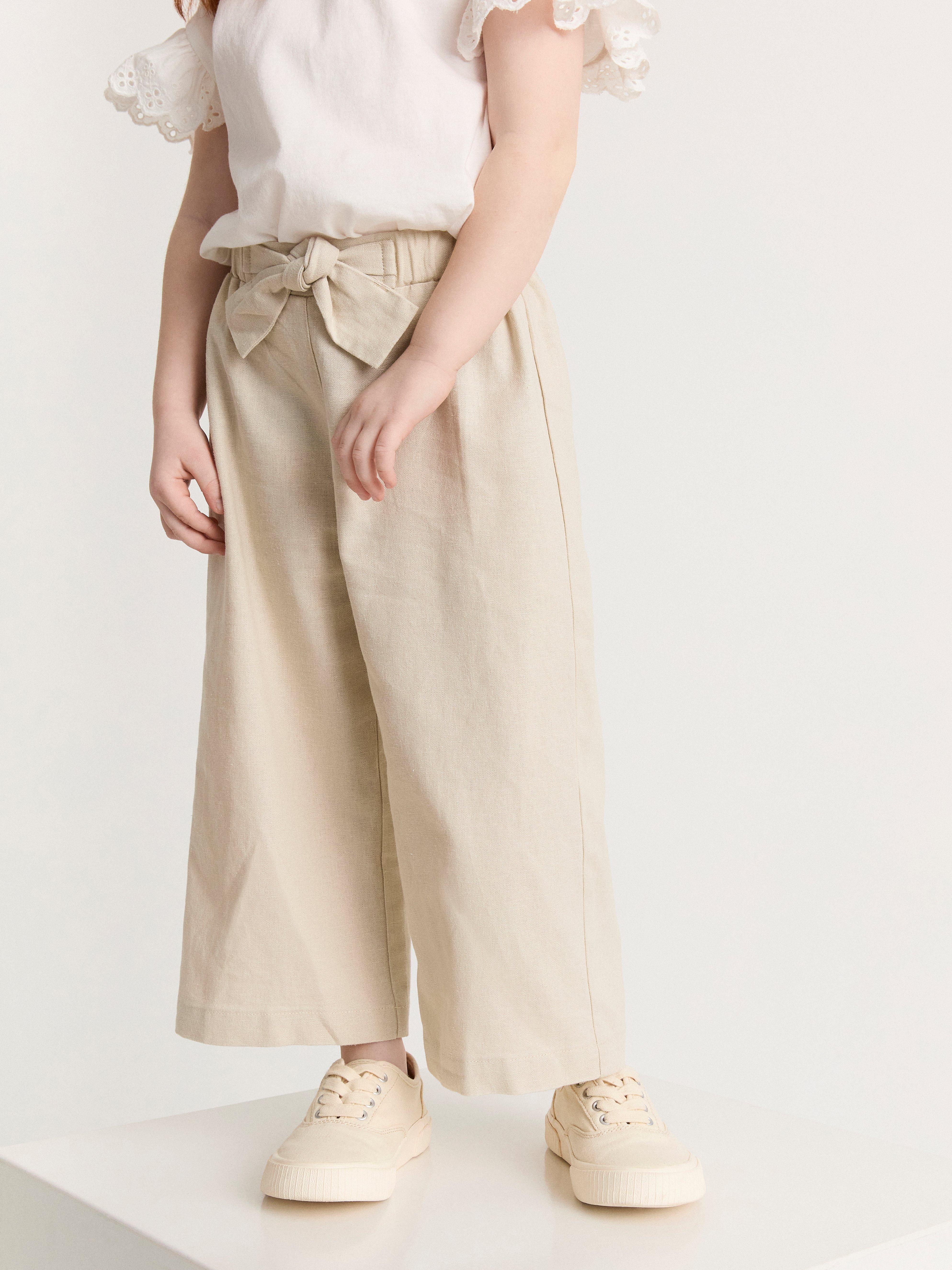 linen cropped trousers