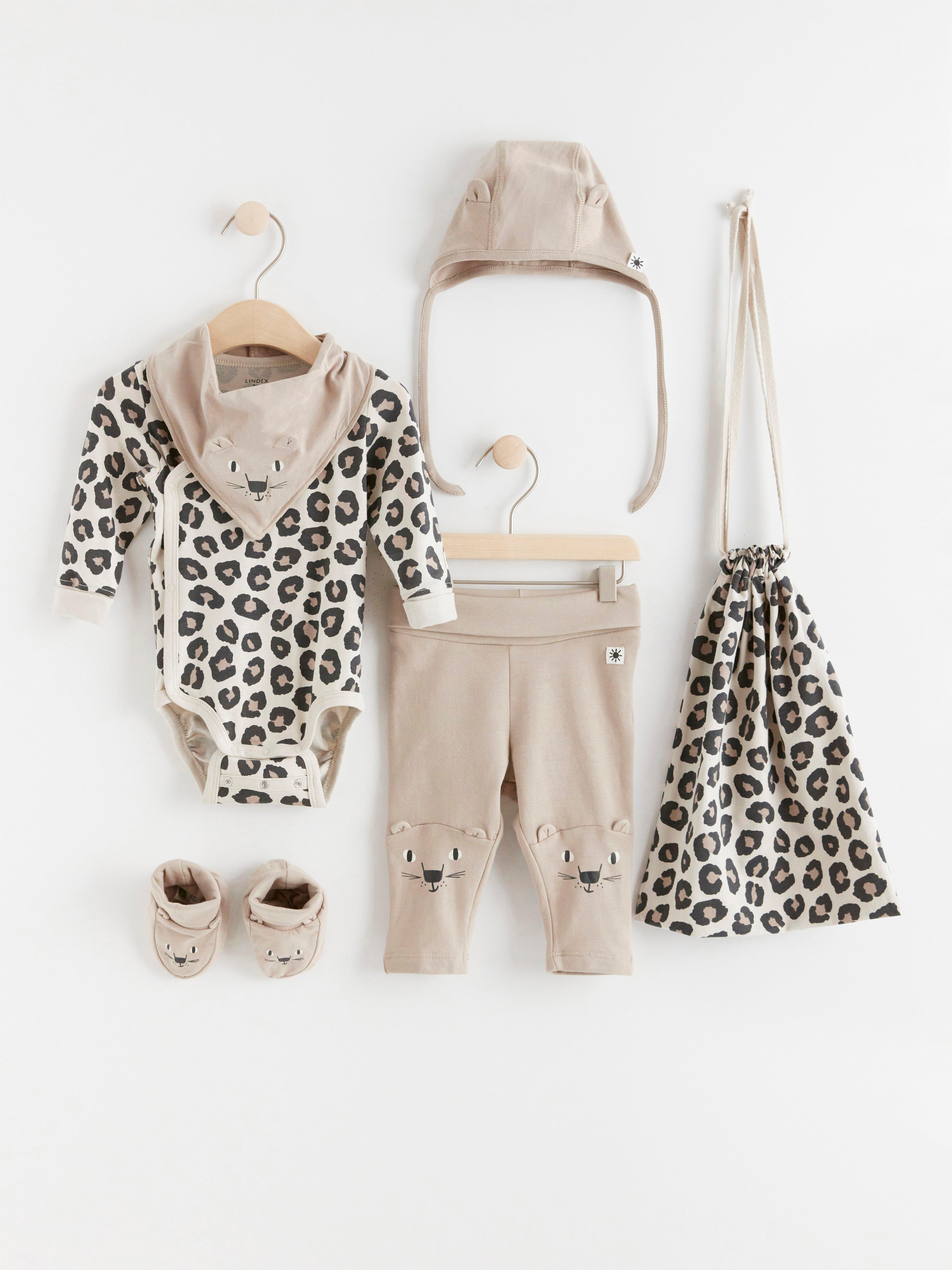 Set - Barn - Beige