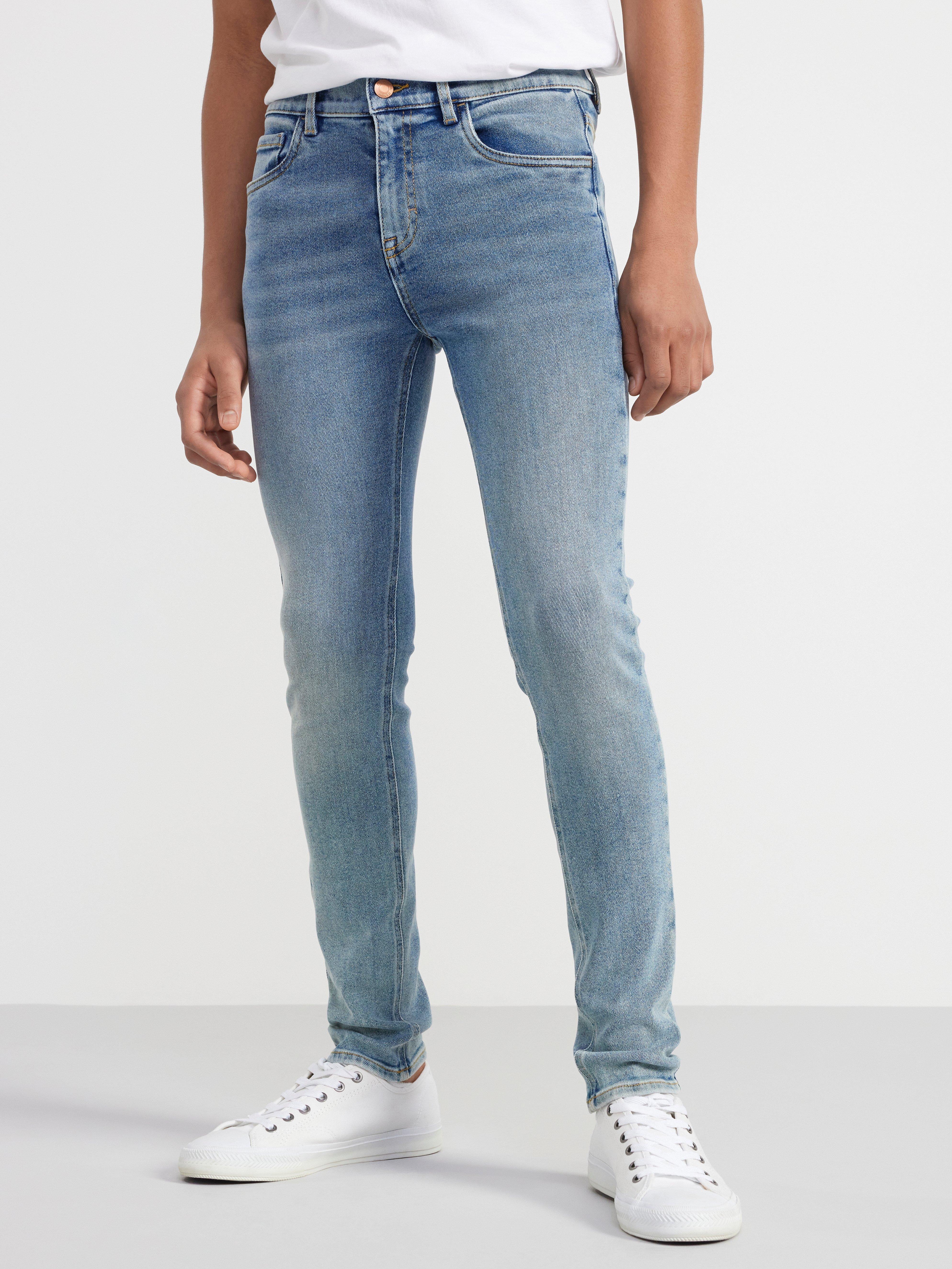 stretchy jeans